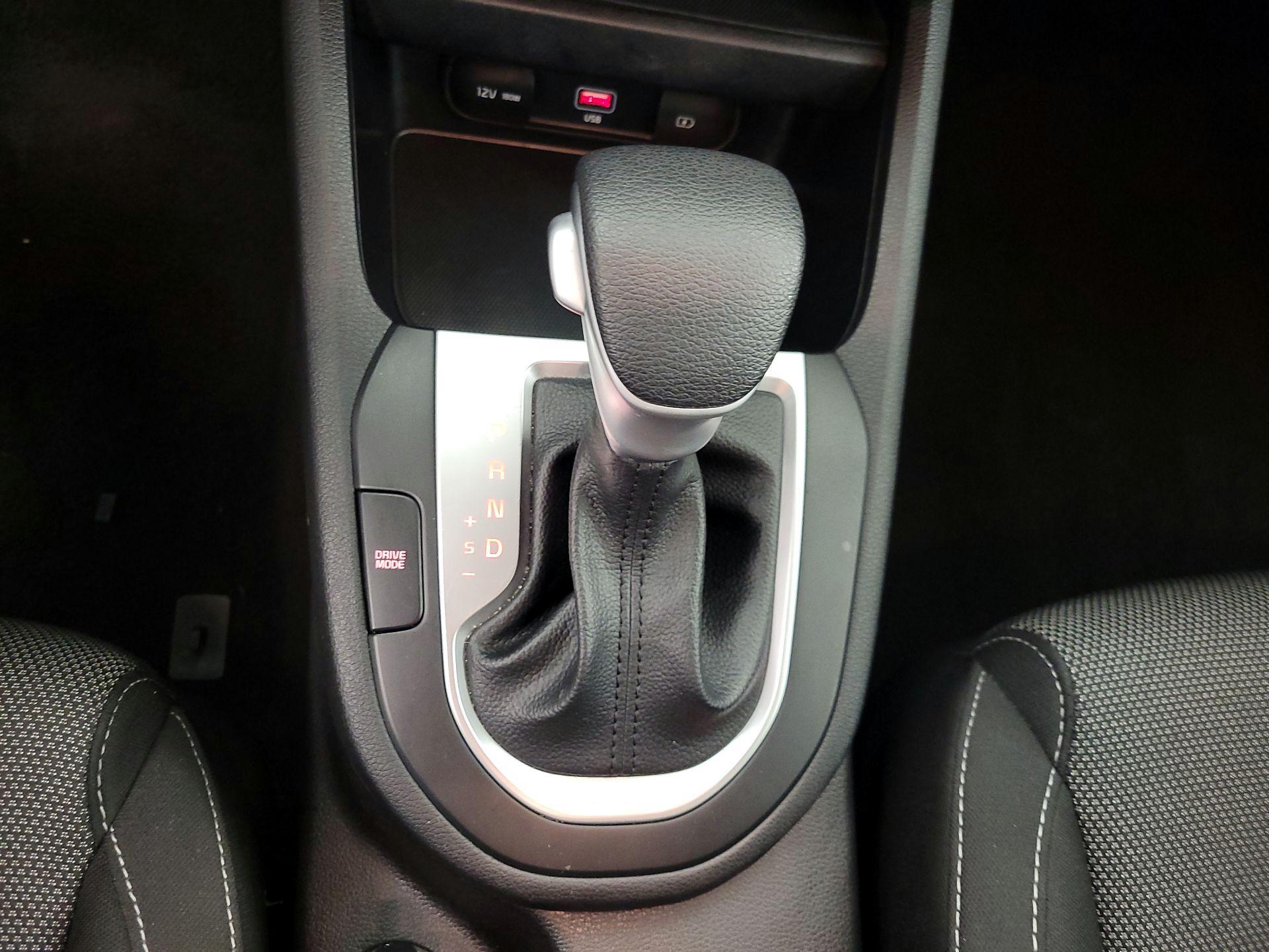 Thumbnail: 2024 Kia Forte - 17