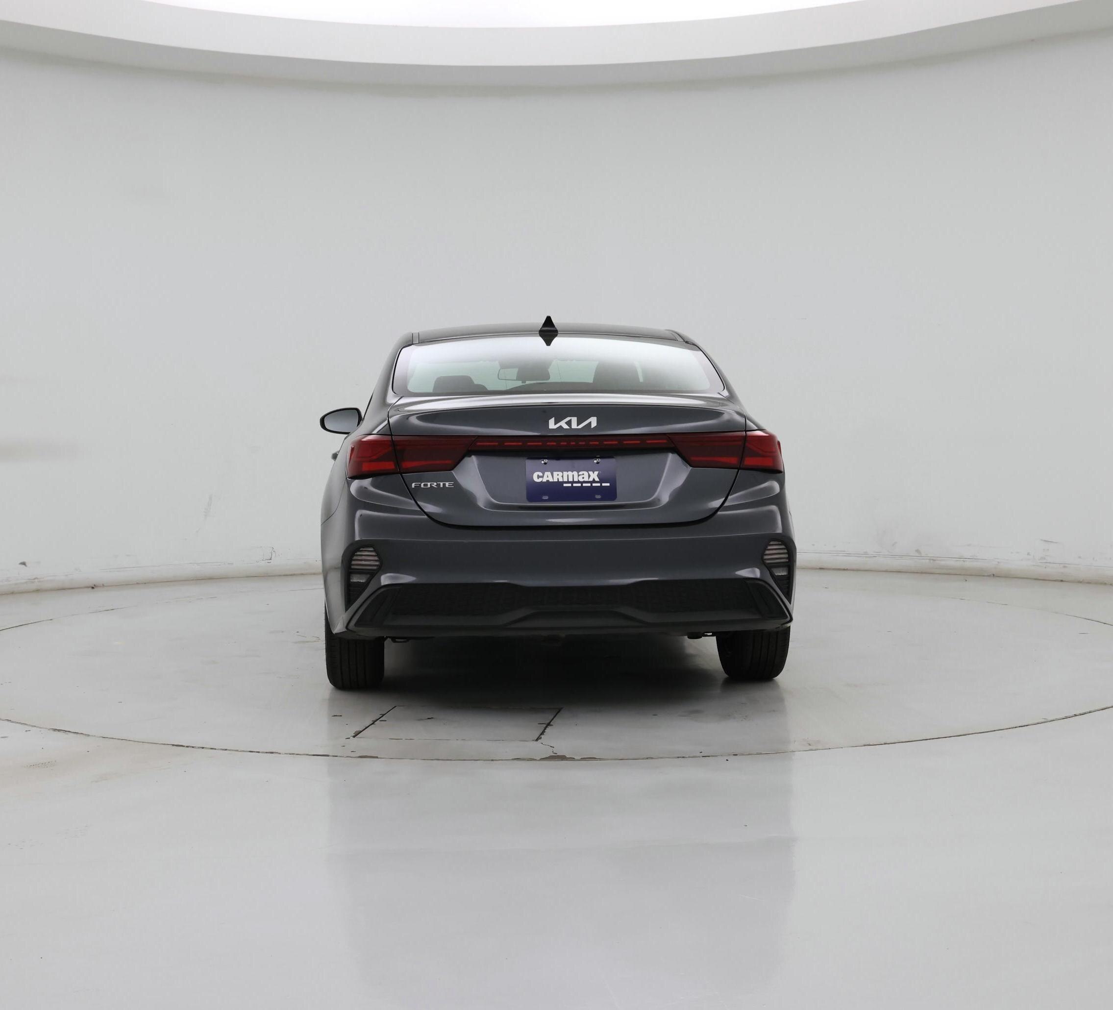 Thumbnail: 2024 Kia Forte - 6