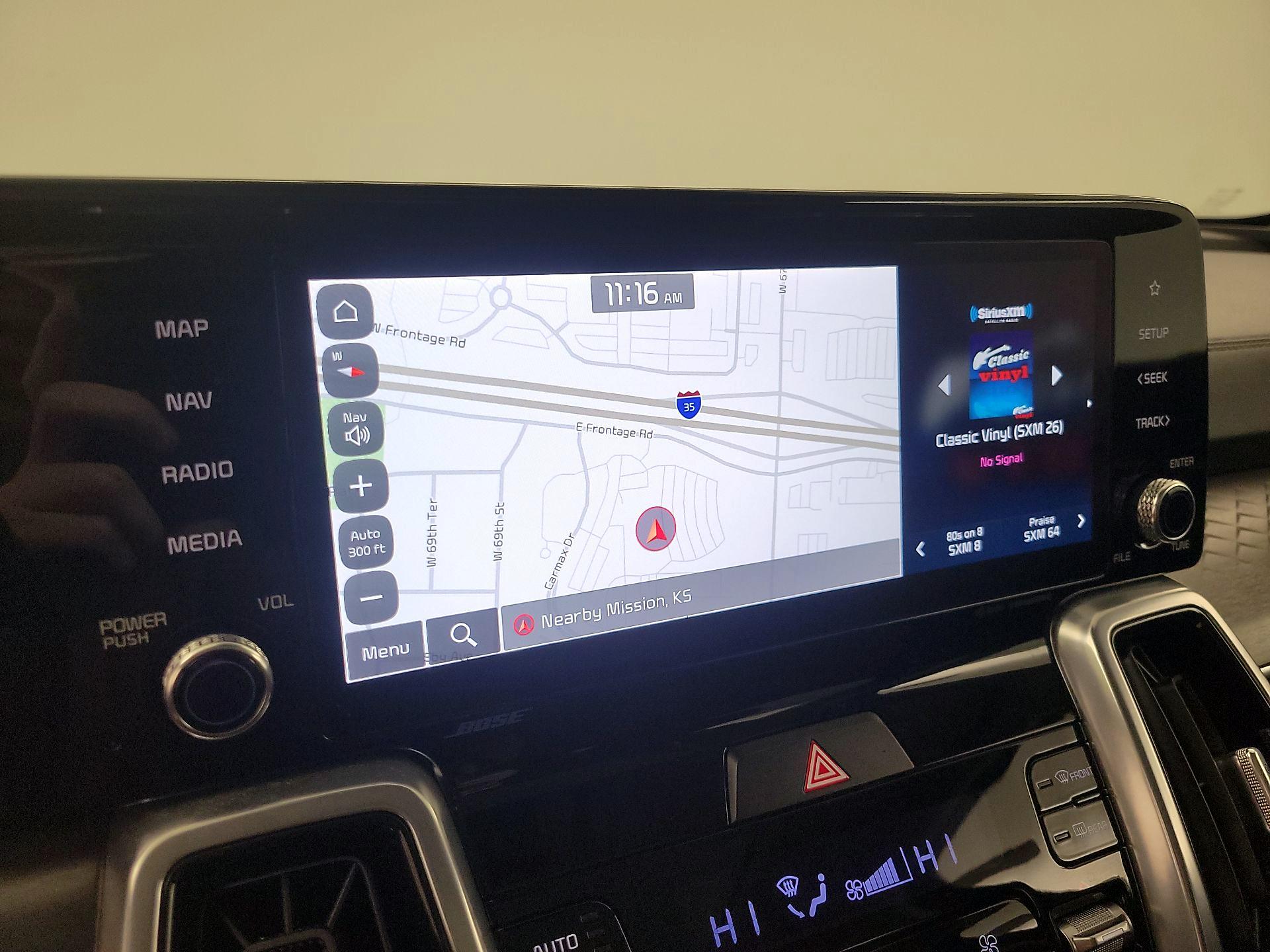 Thumbnail: 2023 Kia Sorento - 14