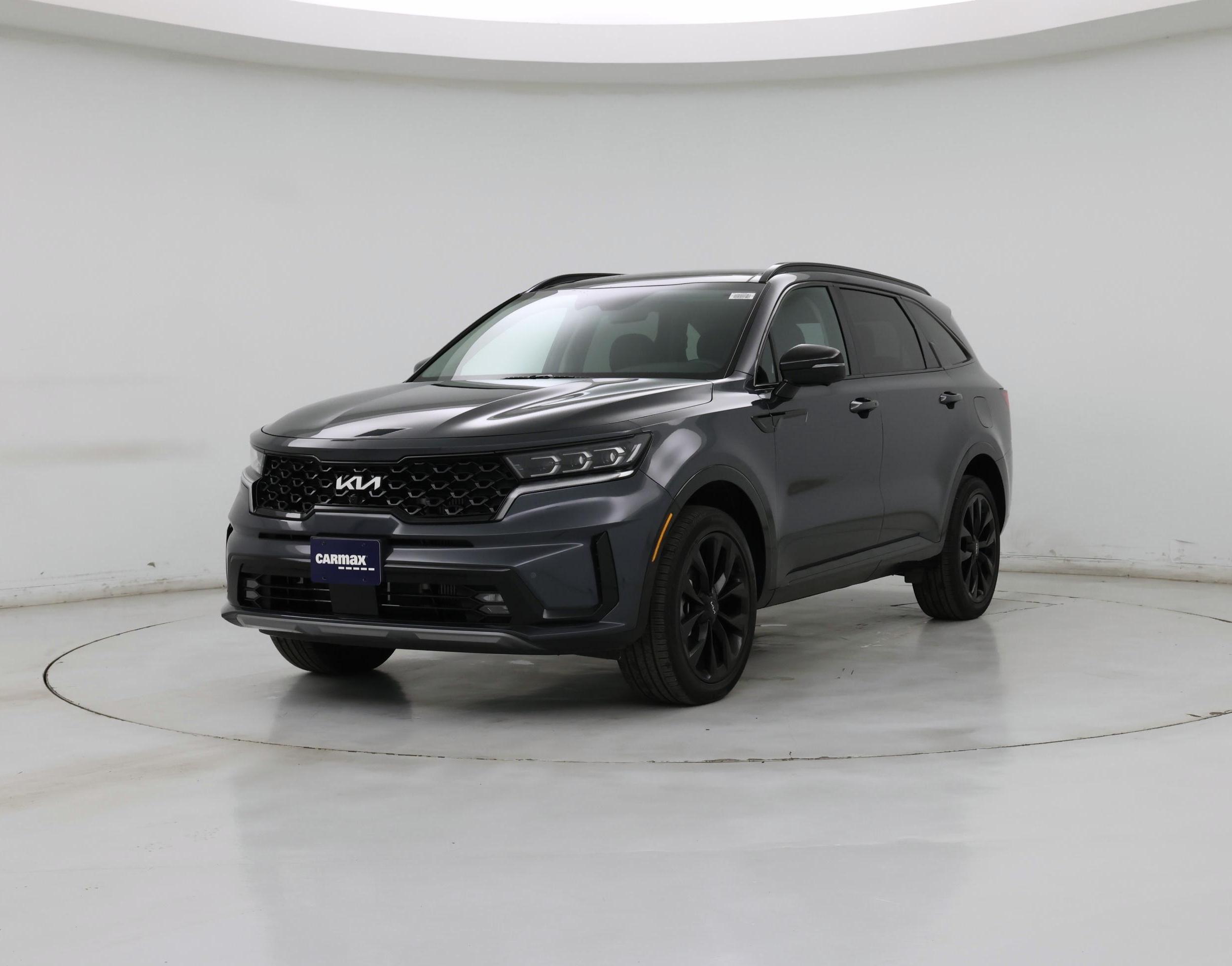 Thumbnail: 2023 Kia Sorento - 4