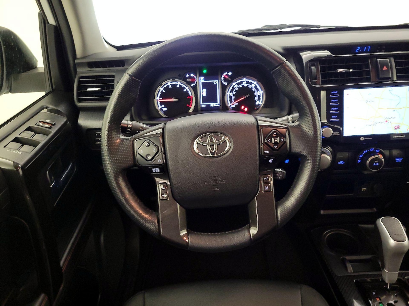 2024 Toyota 4Runner TRD Off-Road Premium - Photo 11