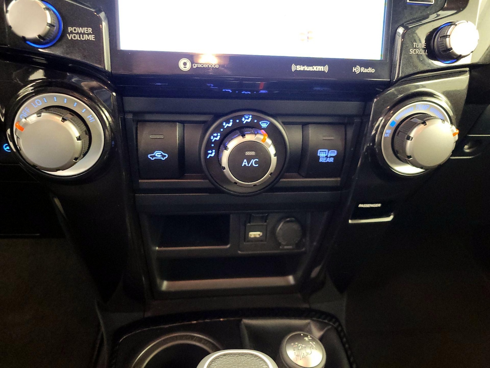 2024 Toyota 4Runner TRD Off-Road Premium - Photo 18