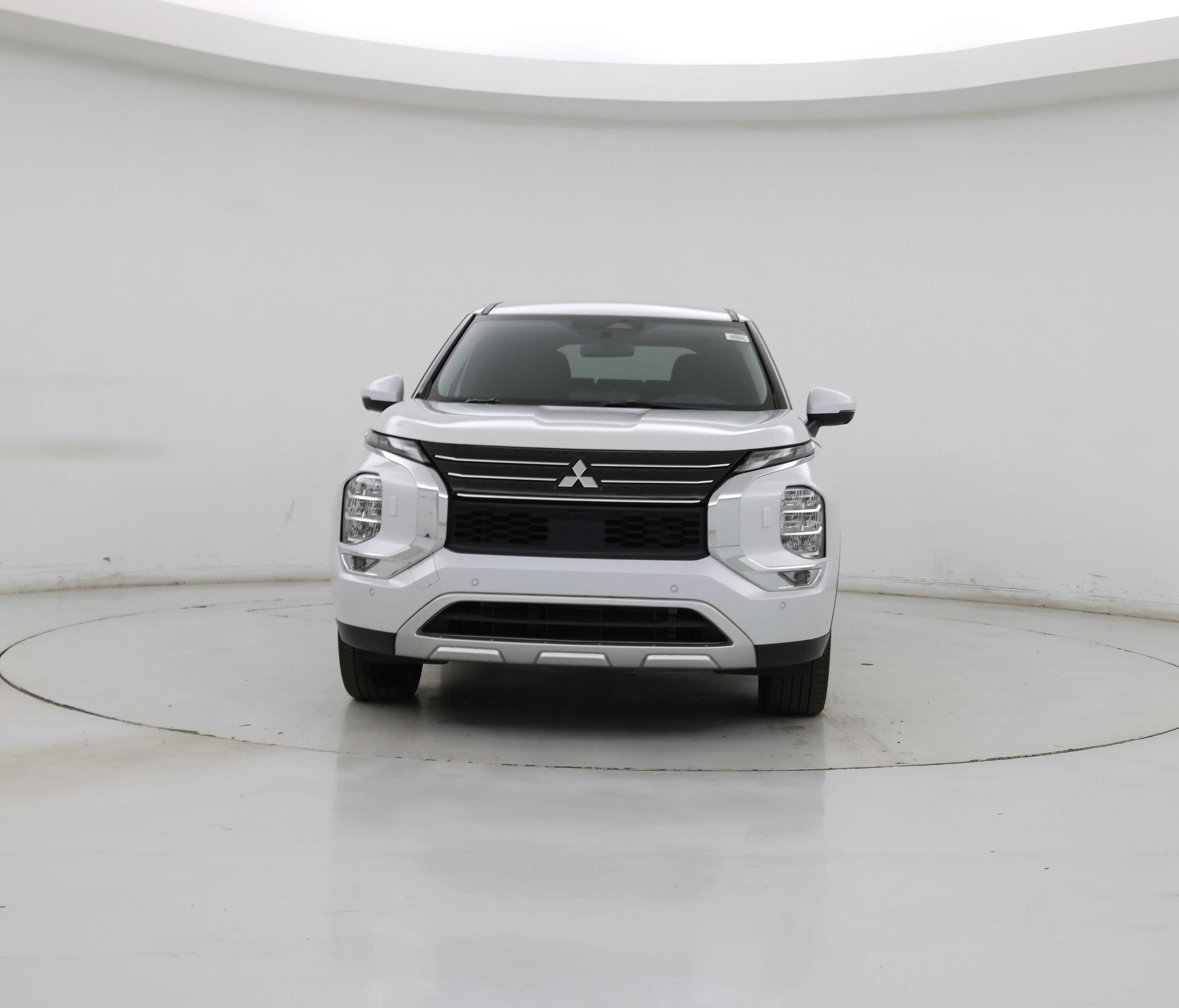 Thumbnail: 2024 Mitsubishi Outlander - 5