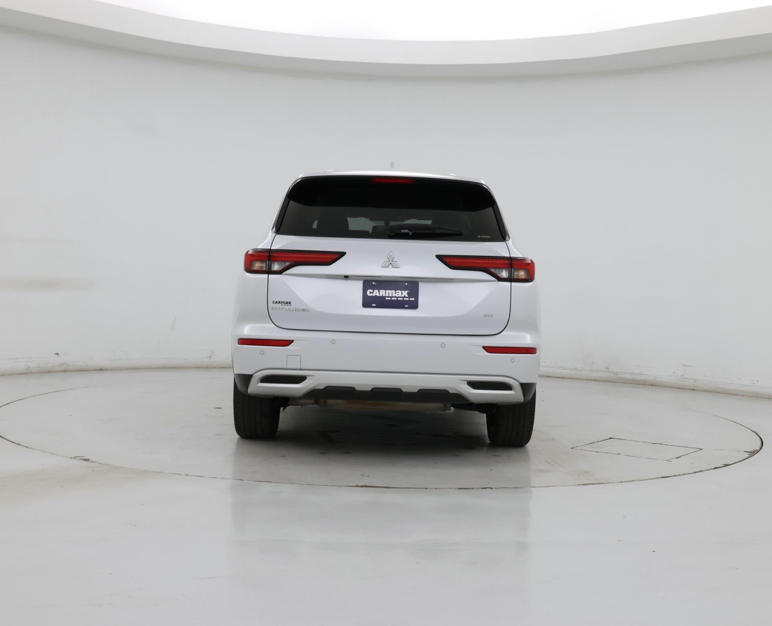 Thumbnail: 2024 Mitsubishi Outlander - 6