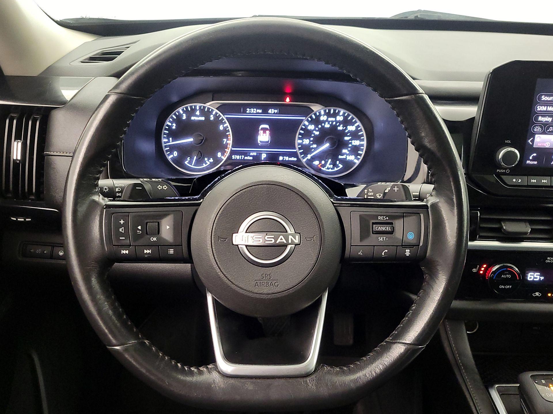 Thumbnail: 2022 Nissan Pathfinder - 10