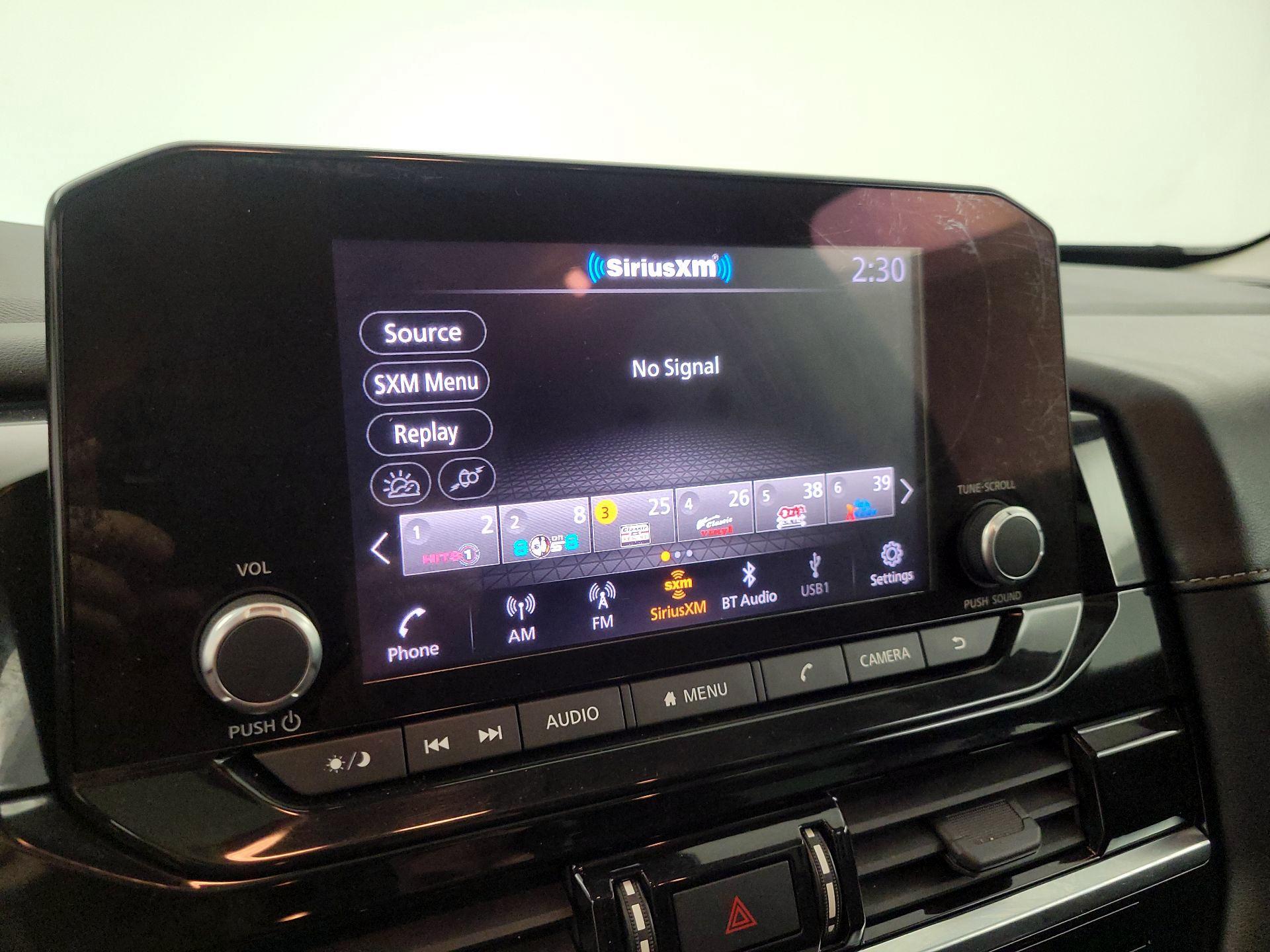 Thumbnail: 2022 Nissan Pathfinder - 14