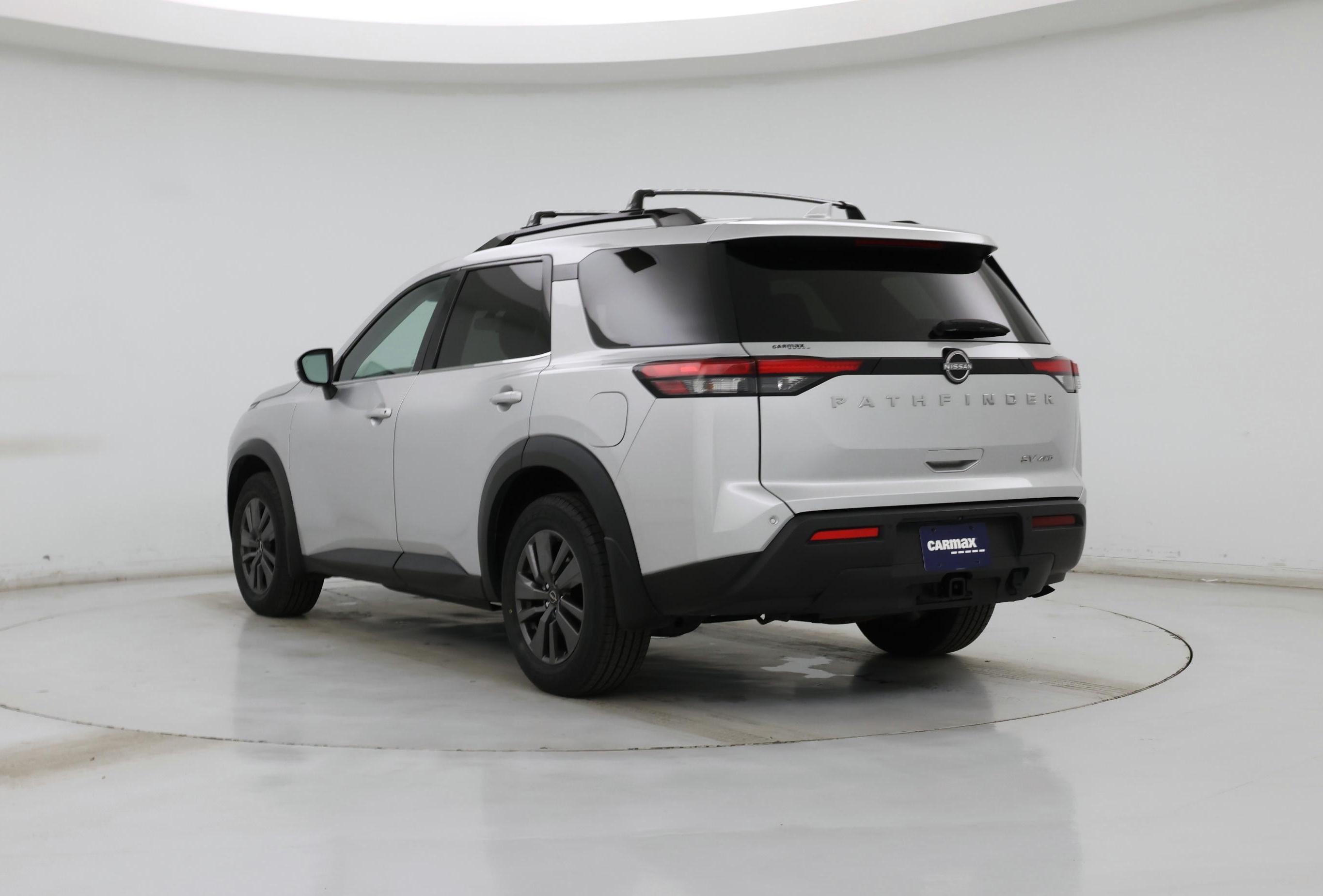 Thumbnail: 2022 Nissan Pathfinder - 2