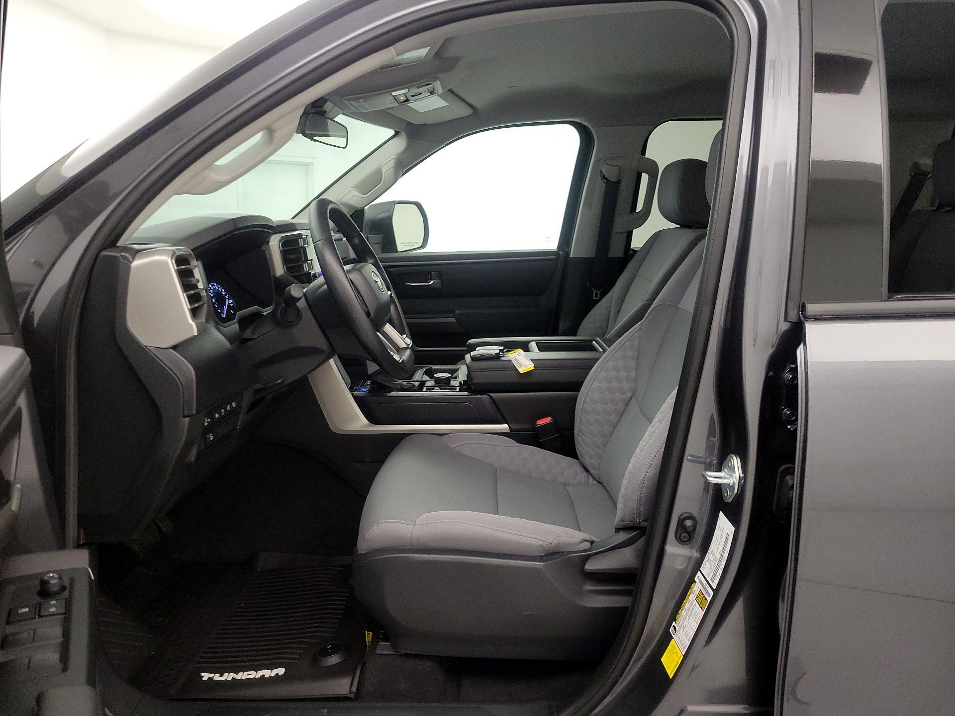 Thumbnail: 2023 Toyota Tundra - 11