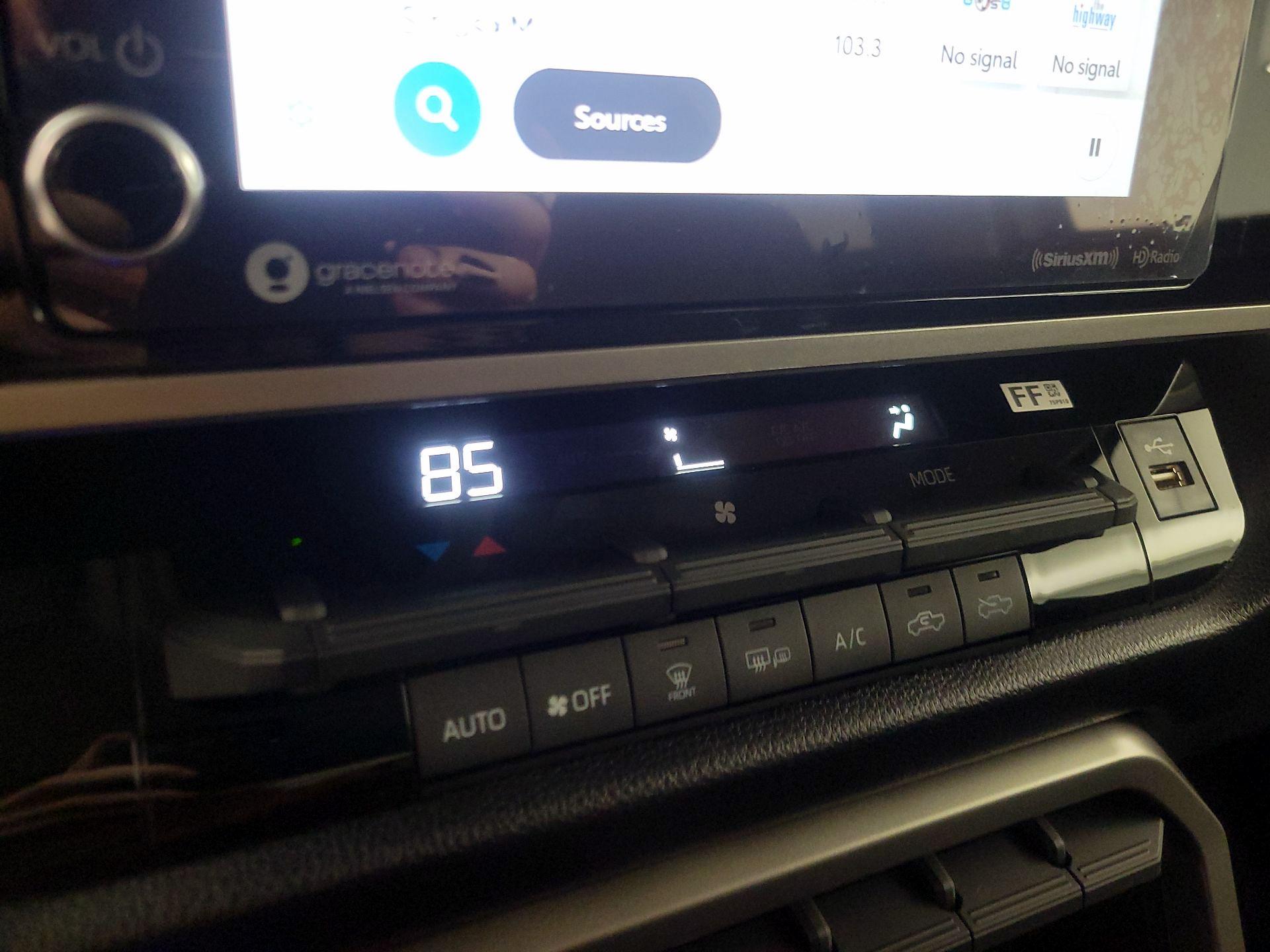 Thumbnail: 2023 Toyota Tundra - 16