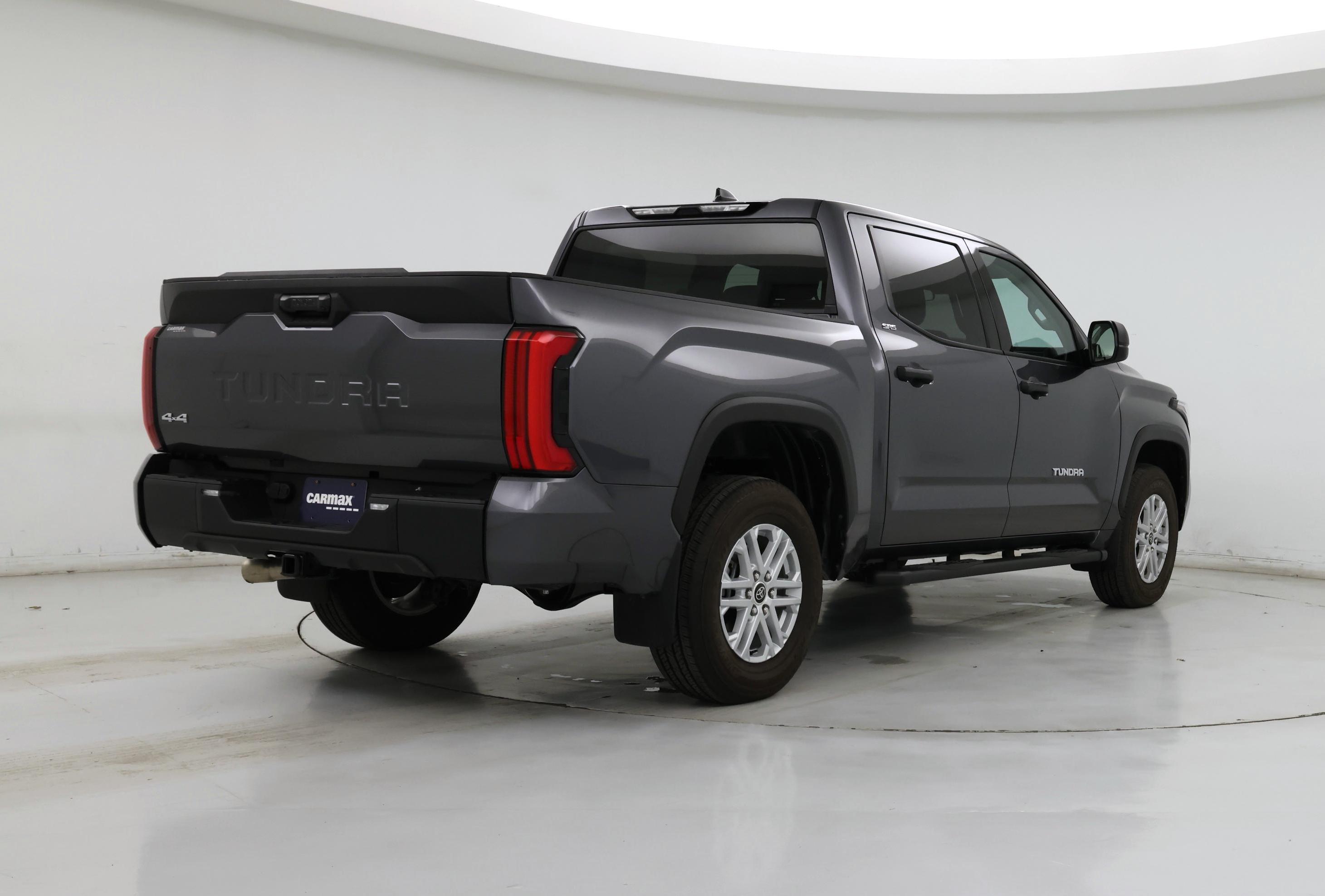 Thumbnail: 2023 Toyota Tundra - 8