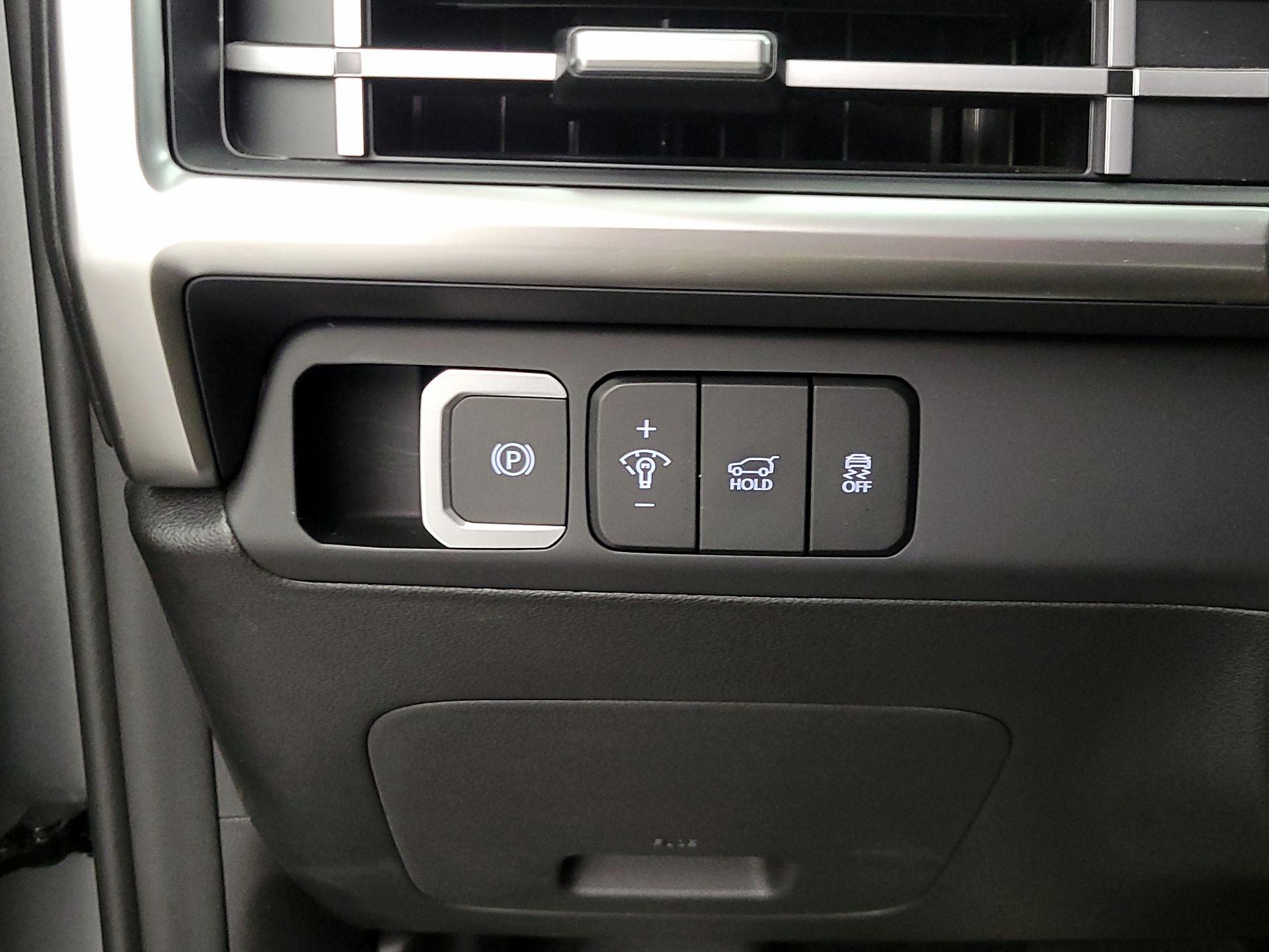 Thumbnail: 2024 Hyundai Santa Fe - 13