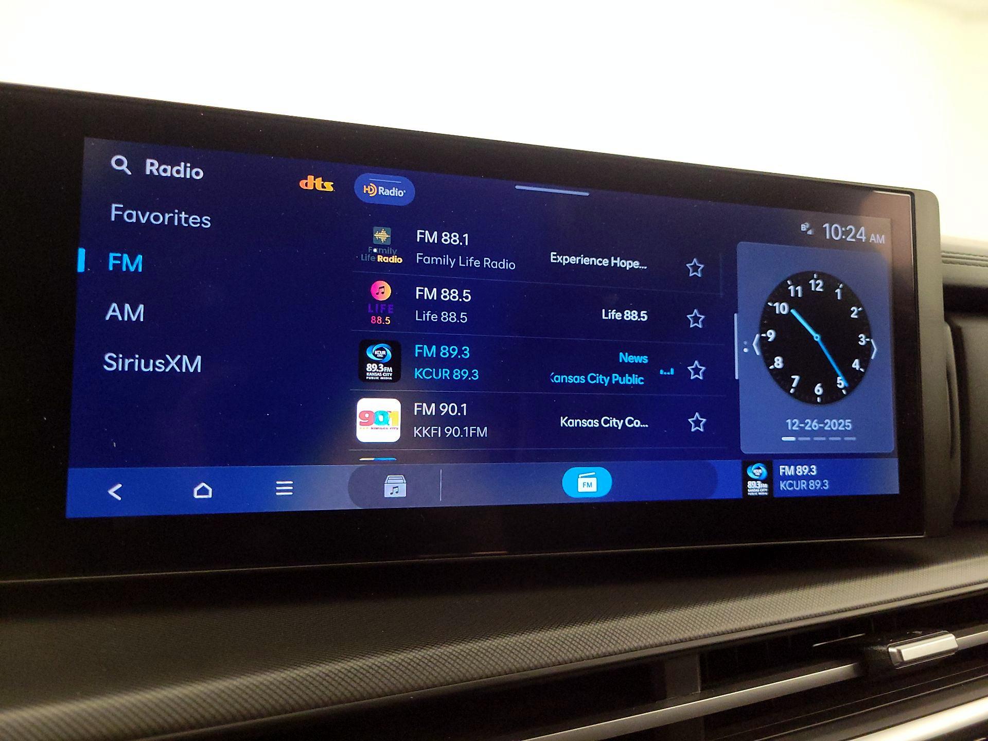 Thumbnail: 2024 Hyundai Santa Fe - 15