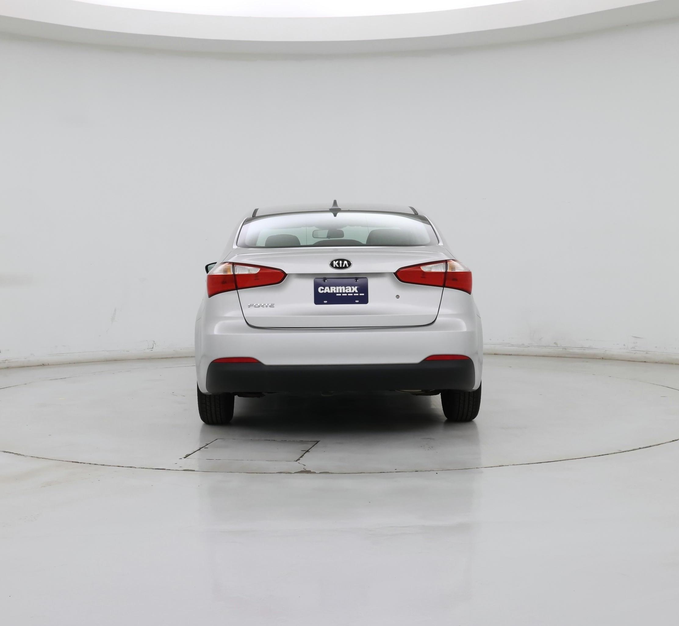 Thumbnail: 2015 Kia Forte - 6