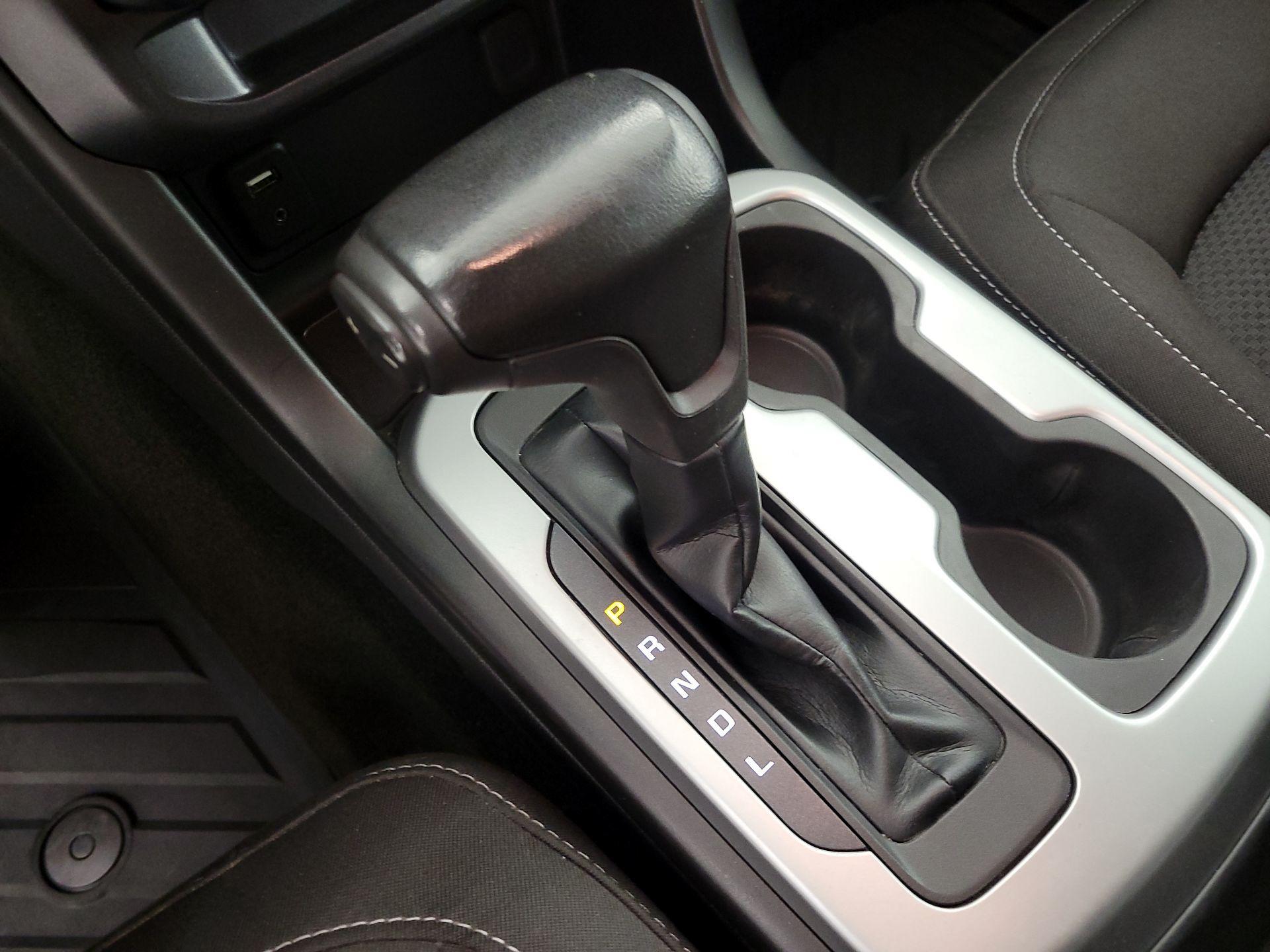 Thumbnail: 2018 Chevrolet Colorado - 17