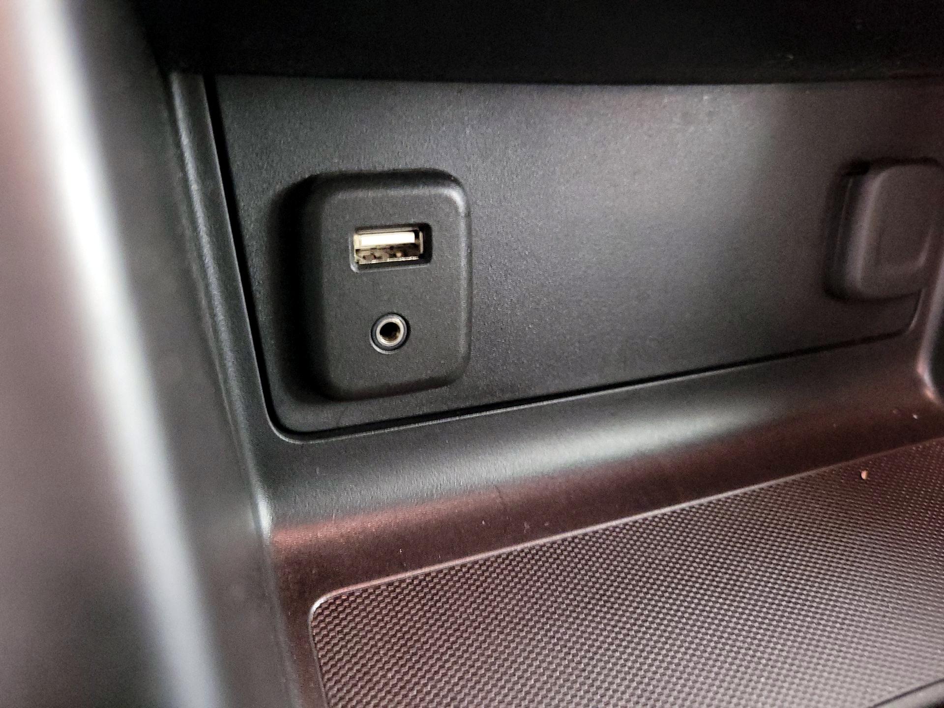 Thumbnail: 2018 Chevrolet Colorado - 18