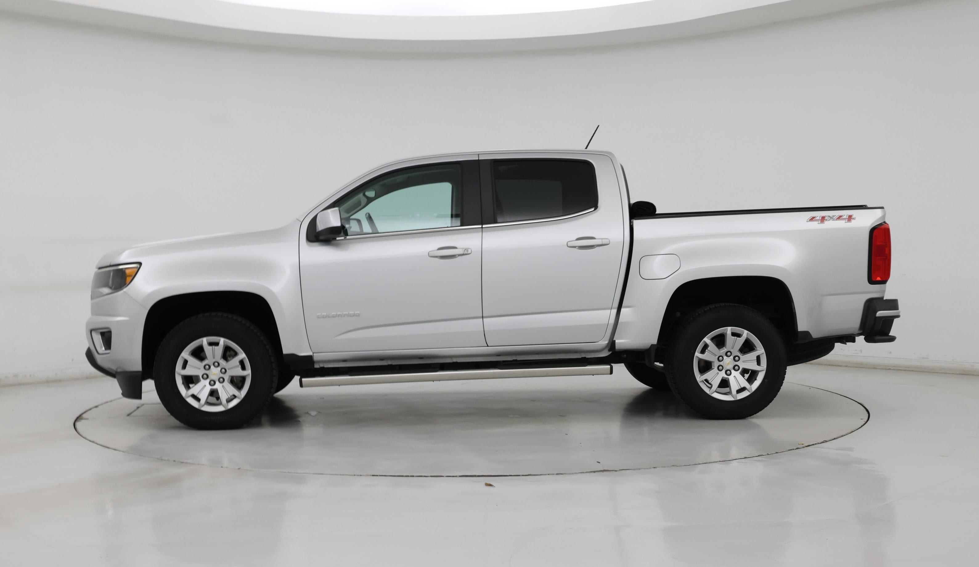 Thumbnail: 2018 Chevrolet Colorado - 3