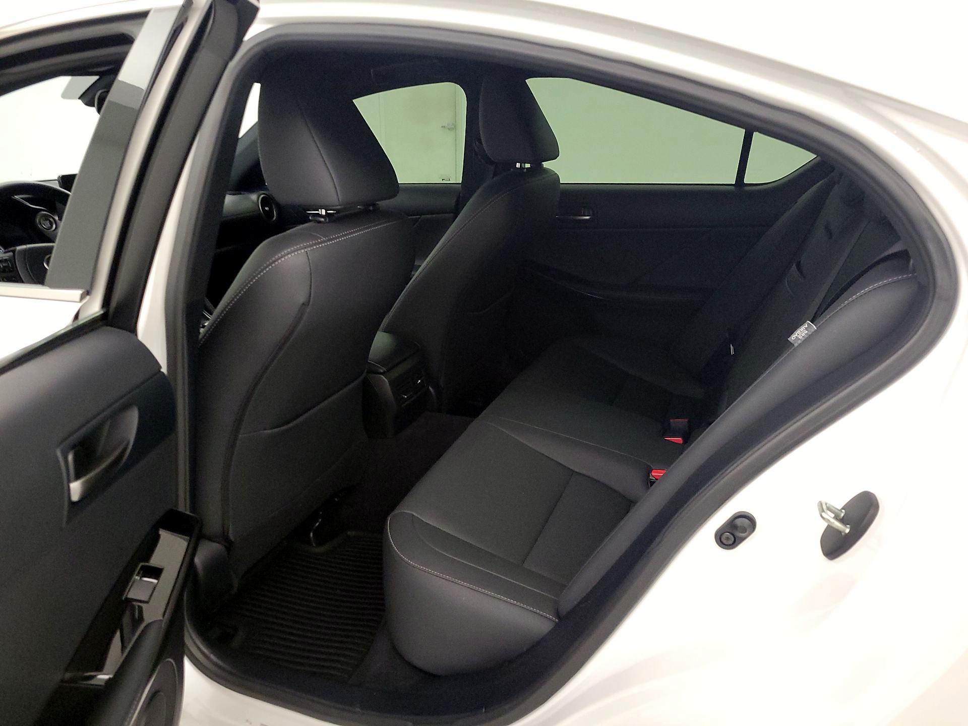 Thumbnail: 2022 Lexus IS - 19