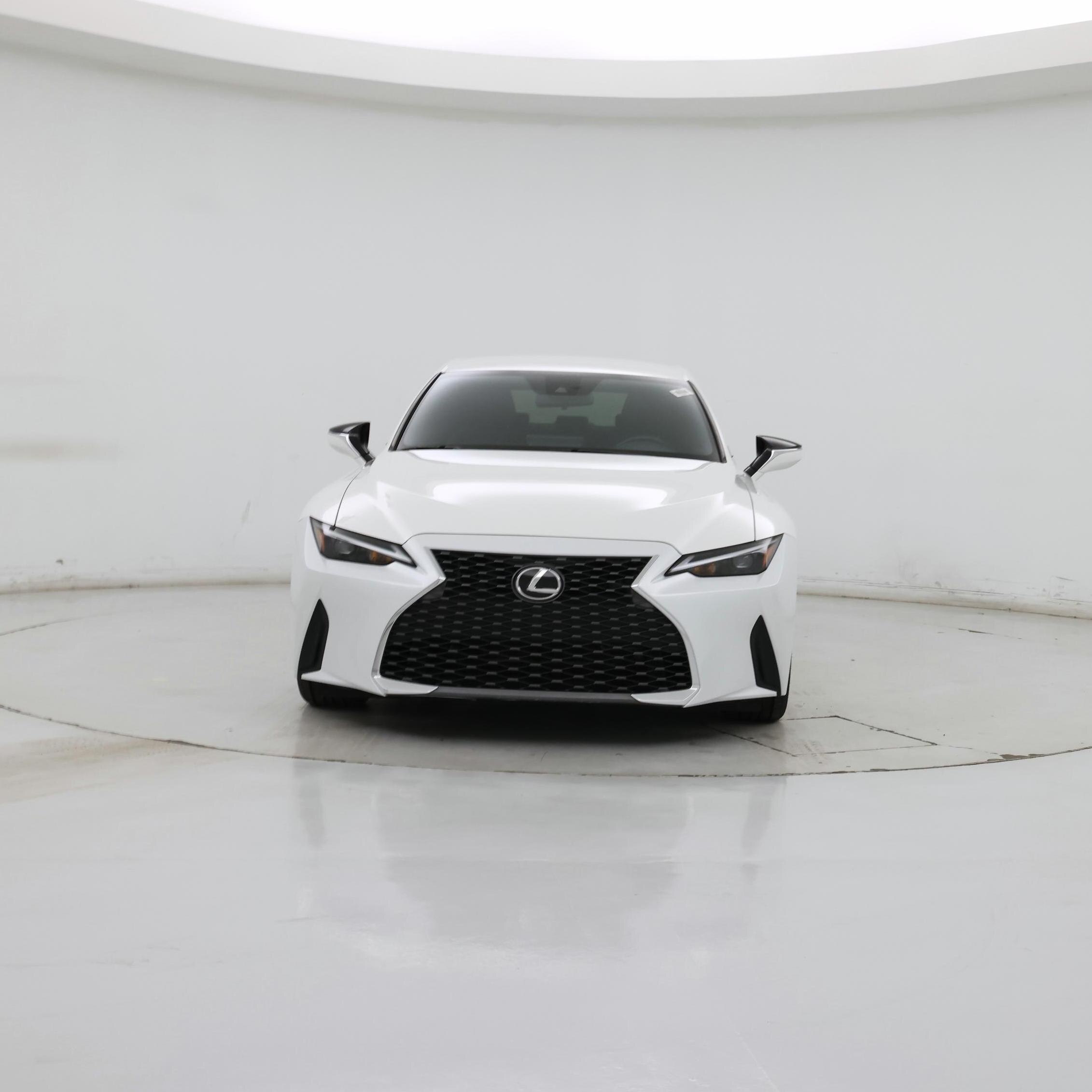 Thumbnail: 2022 Lexus IS - 5