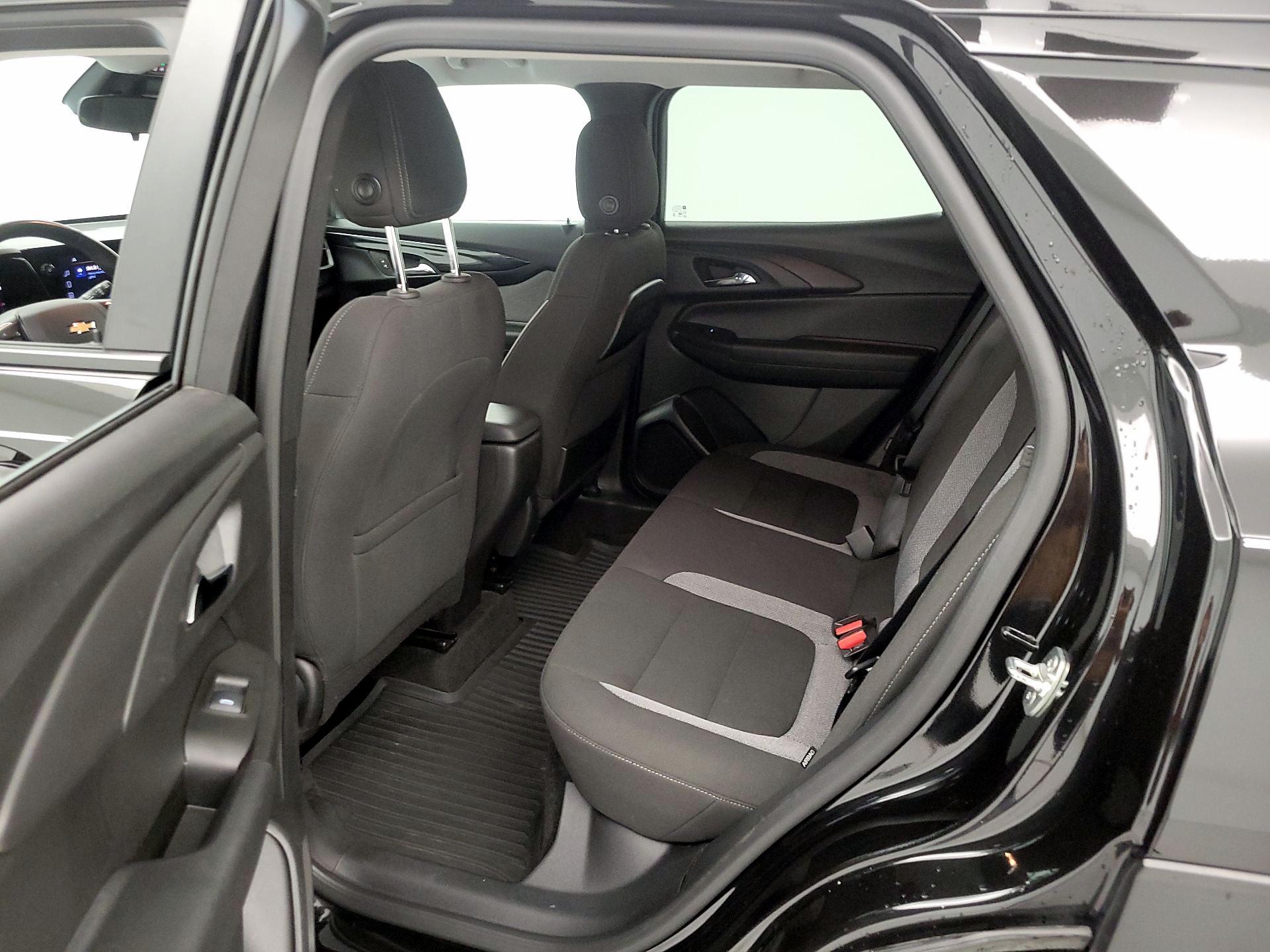 Thumbnail: 2025 Chevrolet TrailBlazer - 19