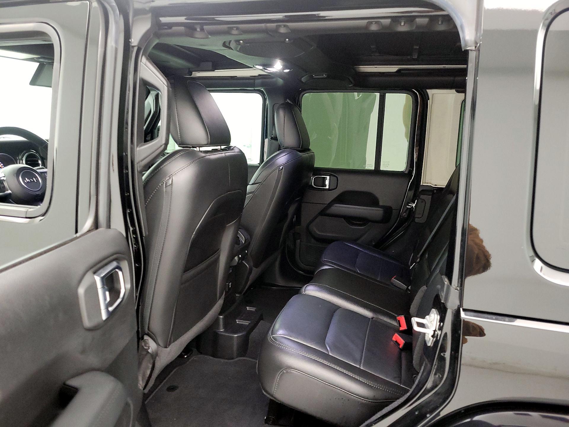 Thumbnail: 2020 Jeep Wrangler - 20