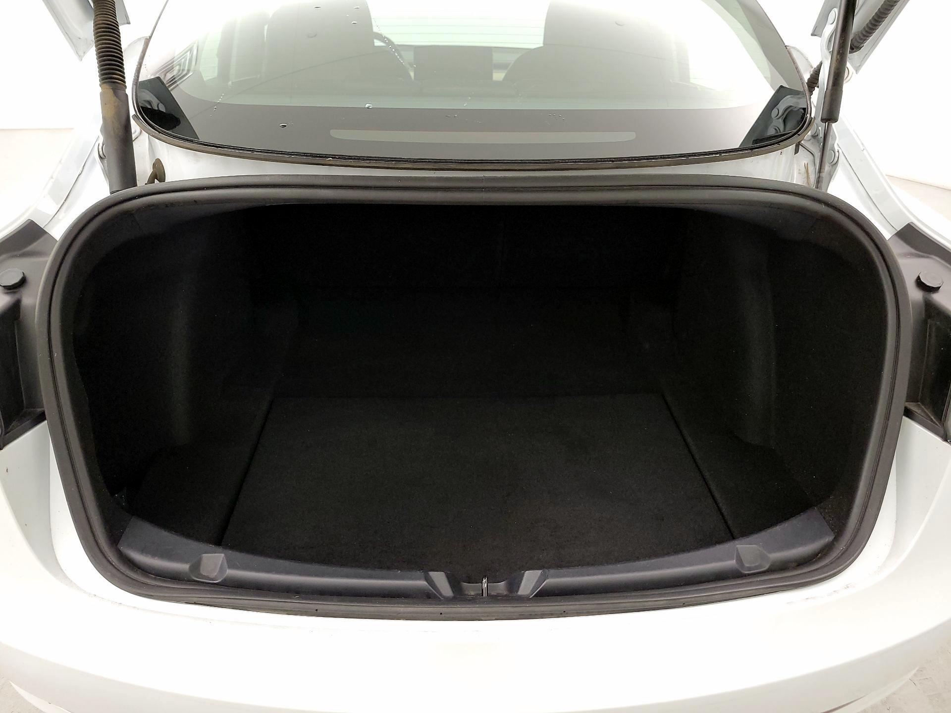 Thumbnail: 2023 Tesla Model 3 - 20