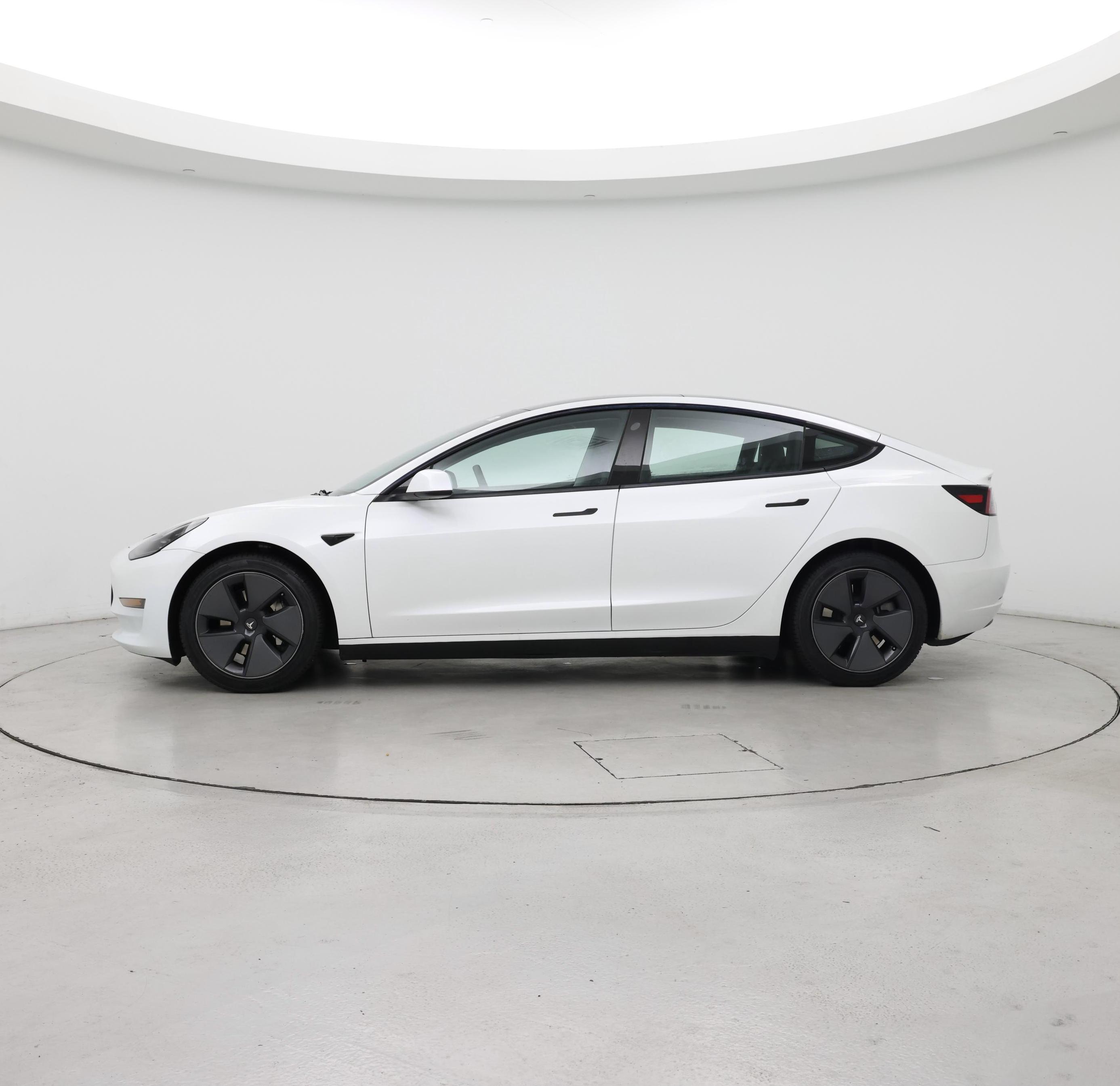 Thumbnail: 2023 Tesla Model 3 - 3