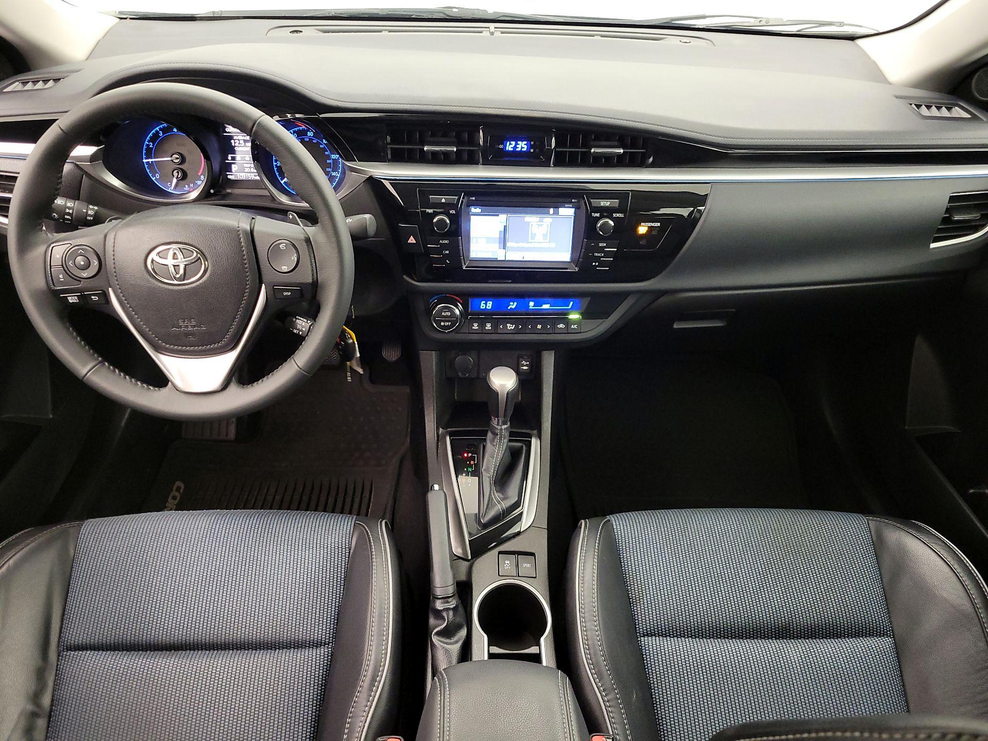 Thumbnail: 2015 Toyota Corolla - 9