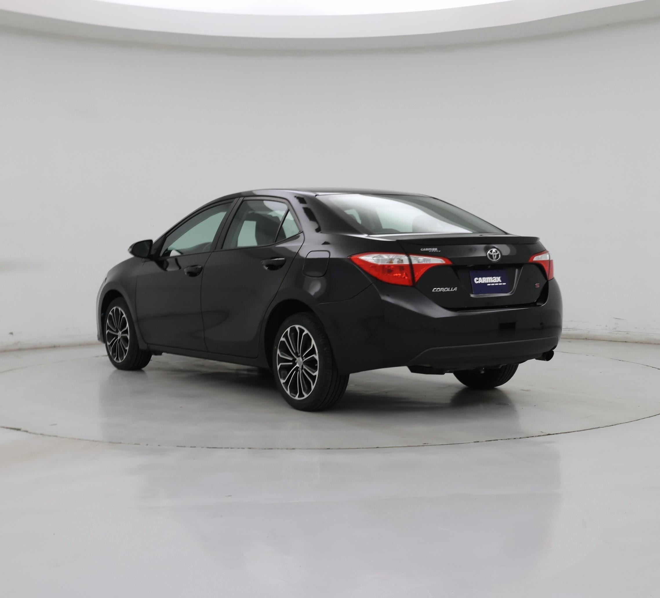 Thumbnail: 2015 Toyota Corolla - 2