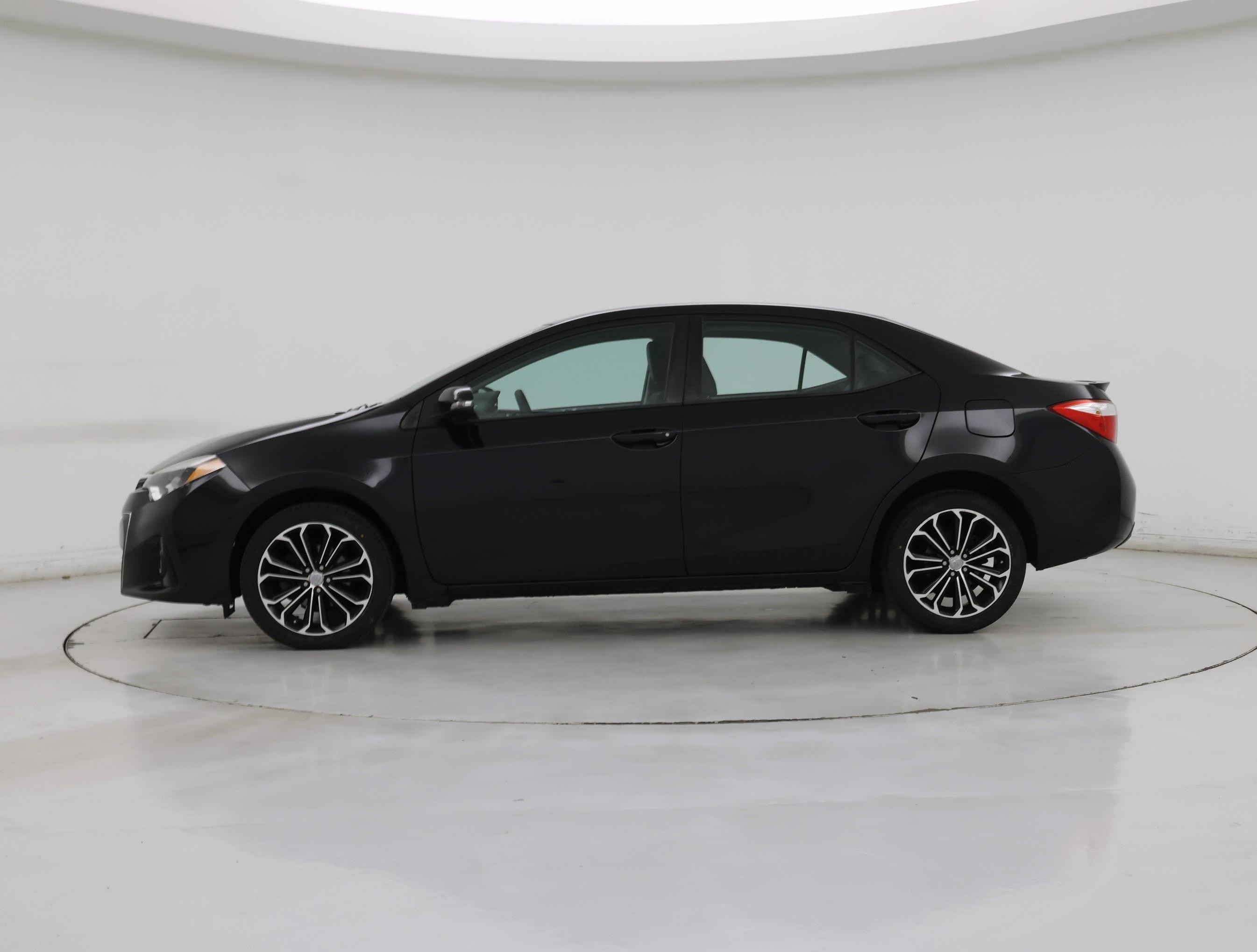 Thumbnail: 2015 Toyota Corolla - 3