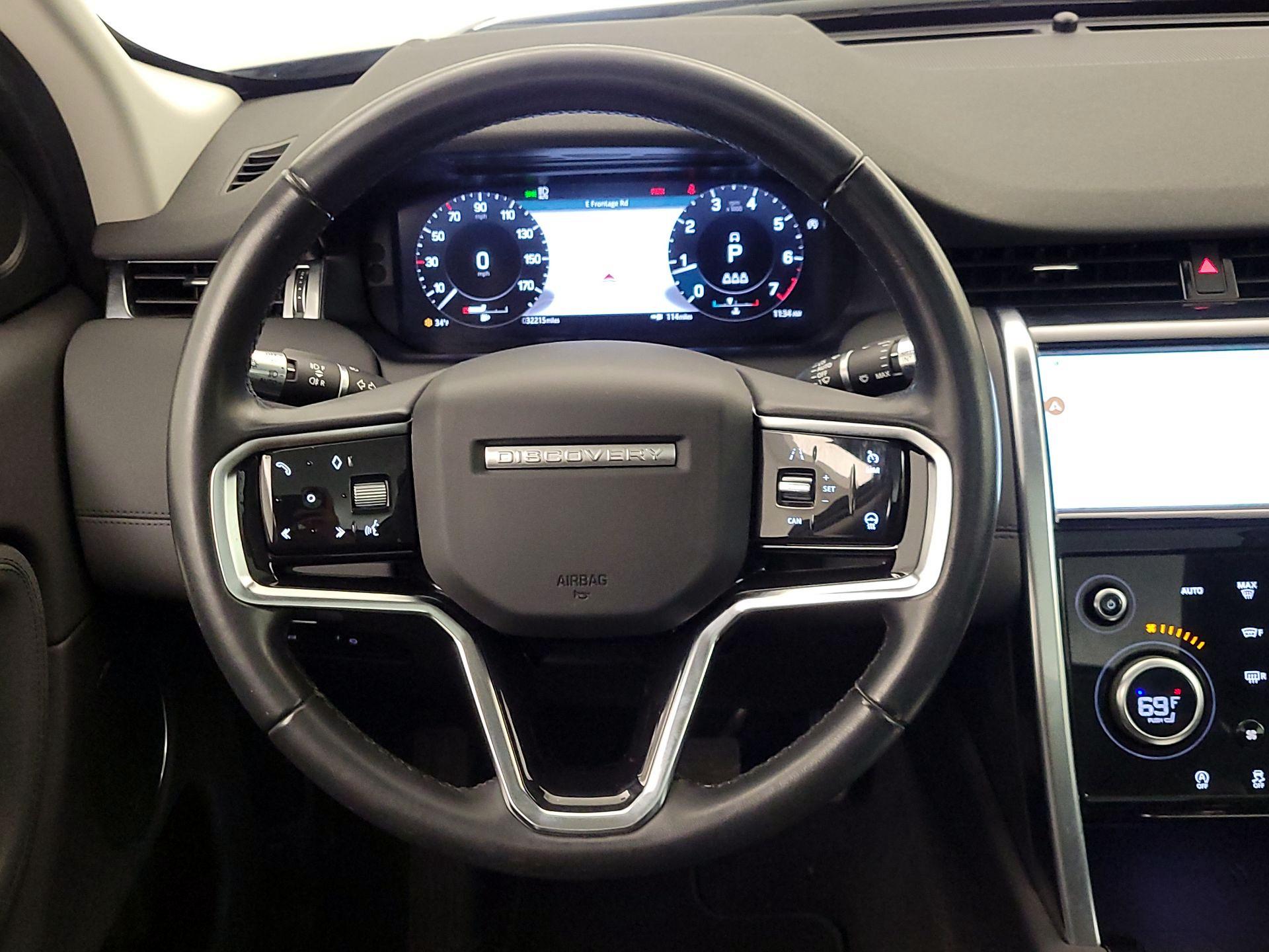 Thumbnail: 2021 Land Rover Discovery Sport - 10