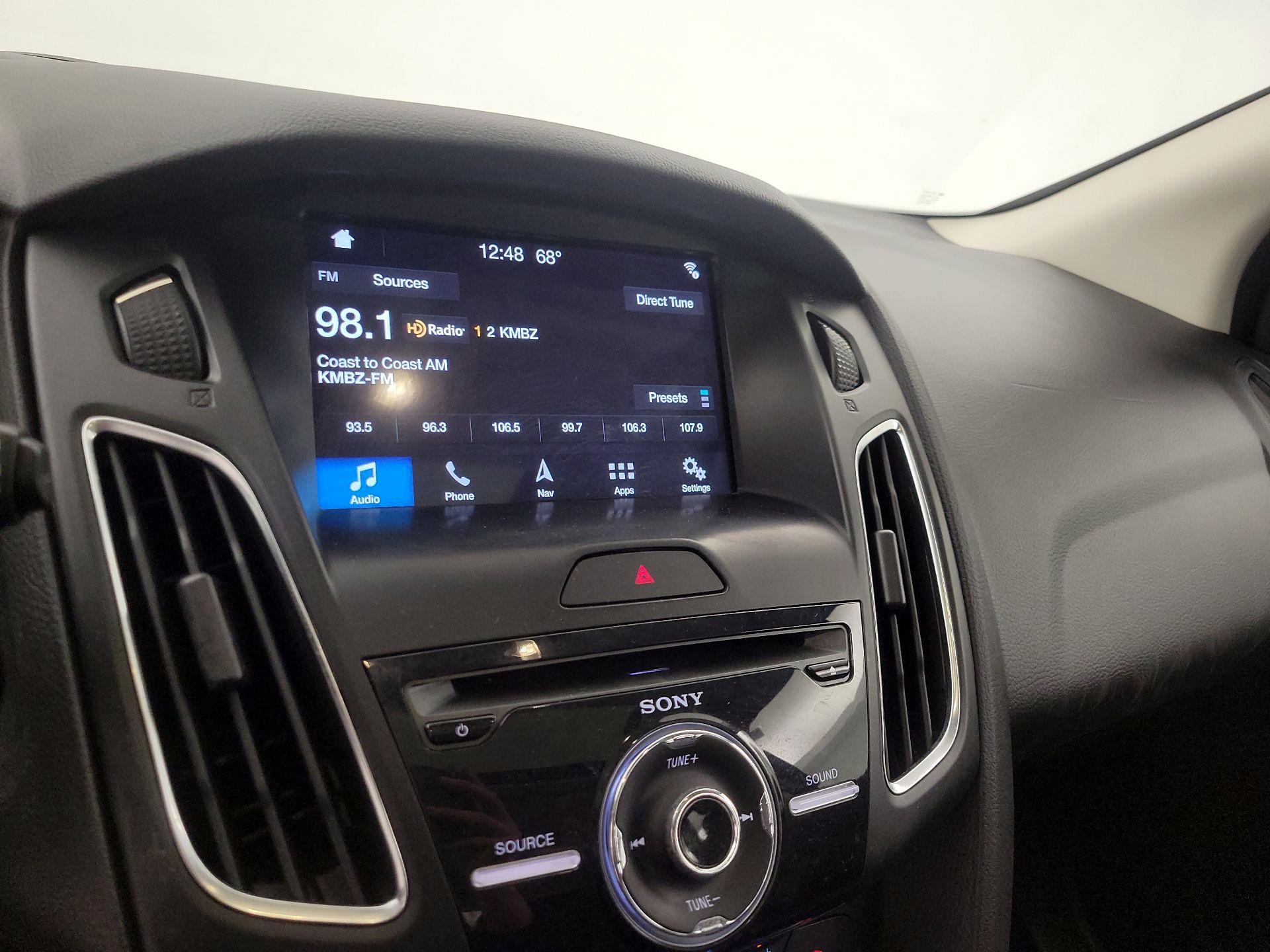 Thumbnail: 2018 Ford Focus - 16