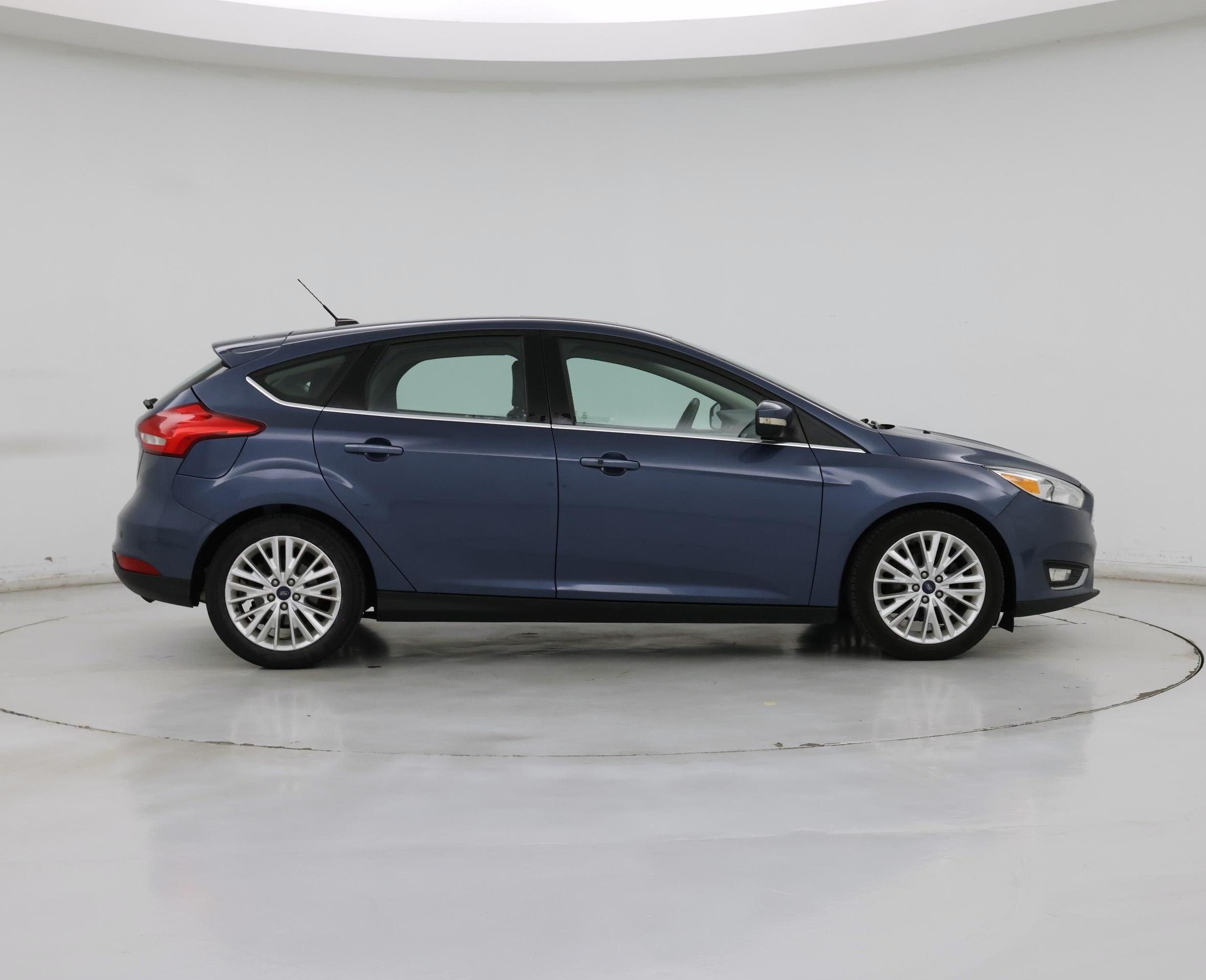 Thumbnail: 2018 Ford Focus - 7