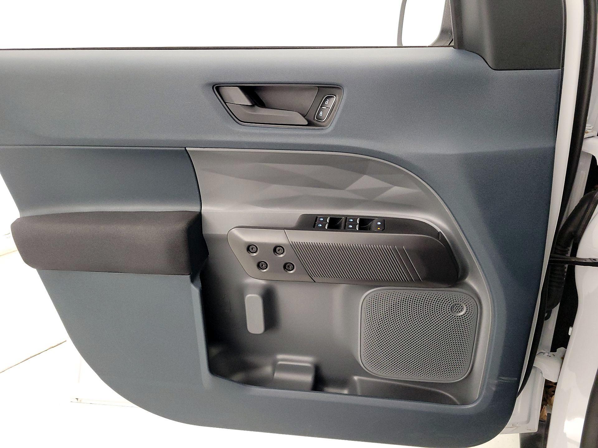 Thumbnail: 2025 Ford Maverick - 12