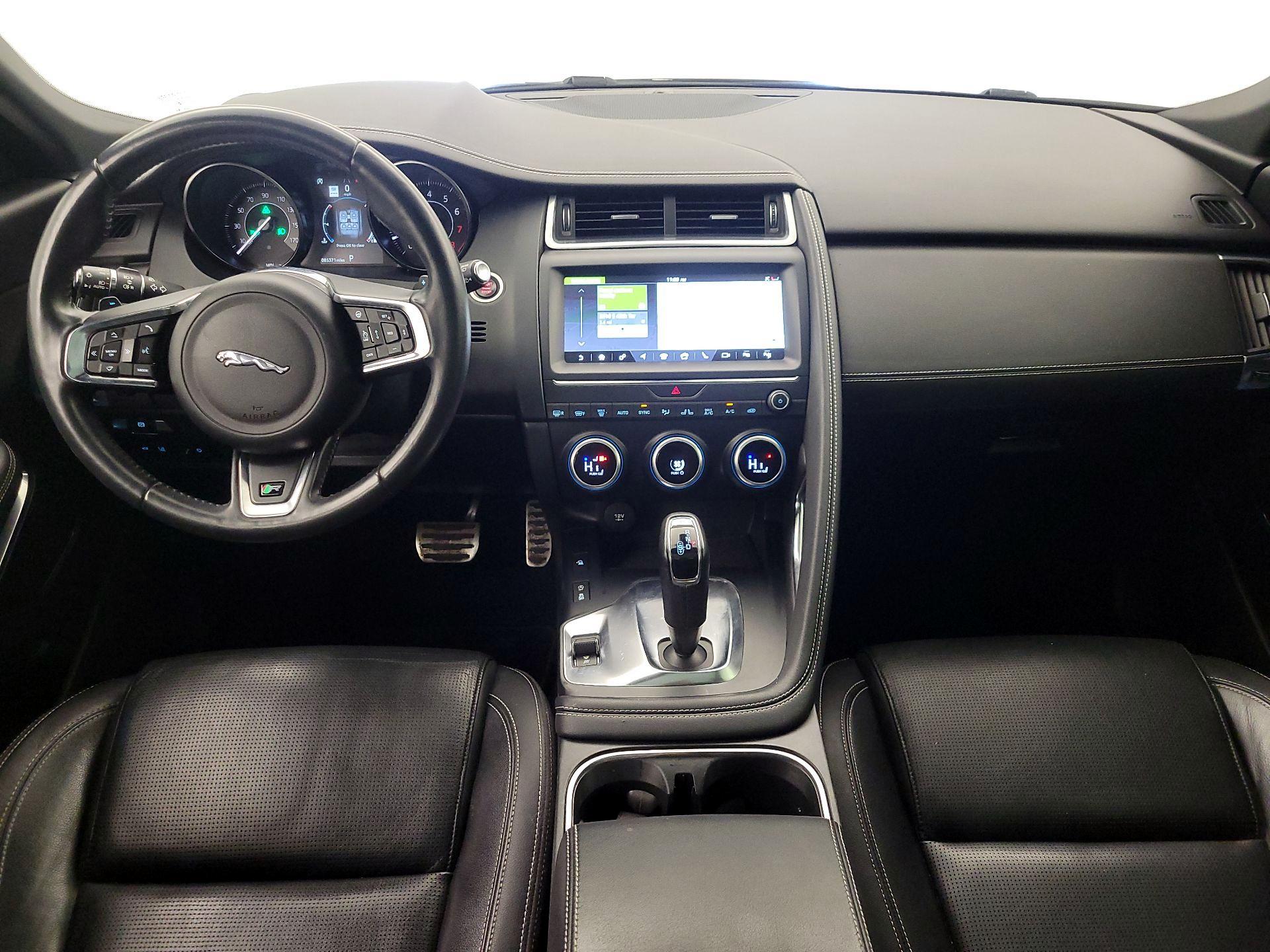 Thumbnail: 2018 Jaguar E-Pace - 9