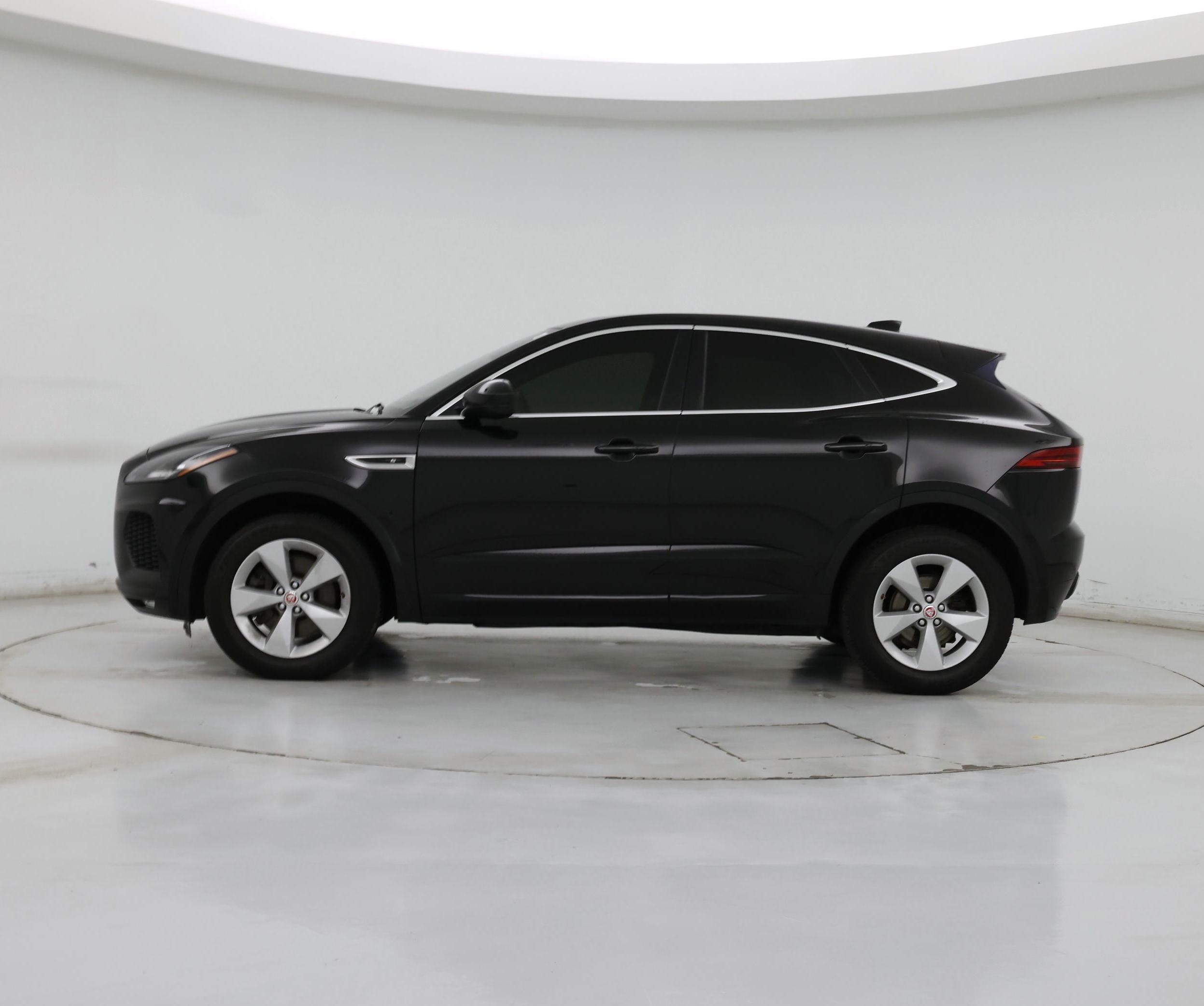 Thumbnail: 2018 Jaguar E-Pace - 3