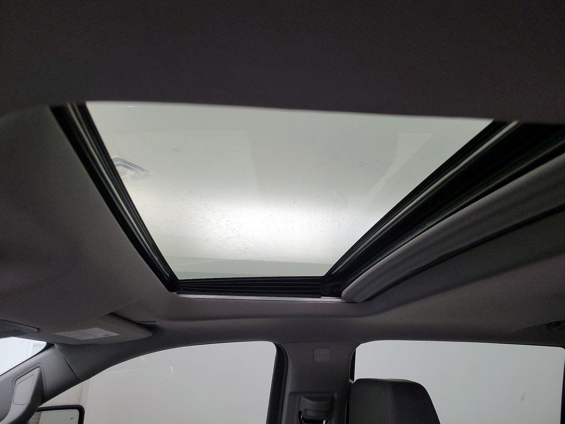 Thumbnail: 2024 Chevrolet Silverado 3500 - 19