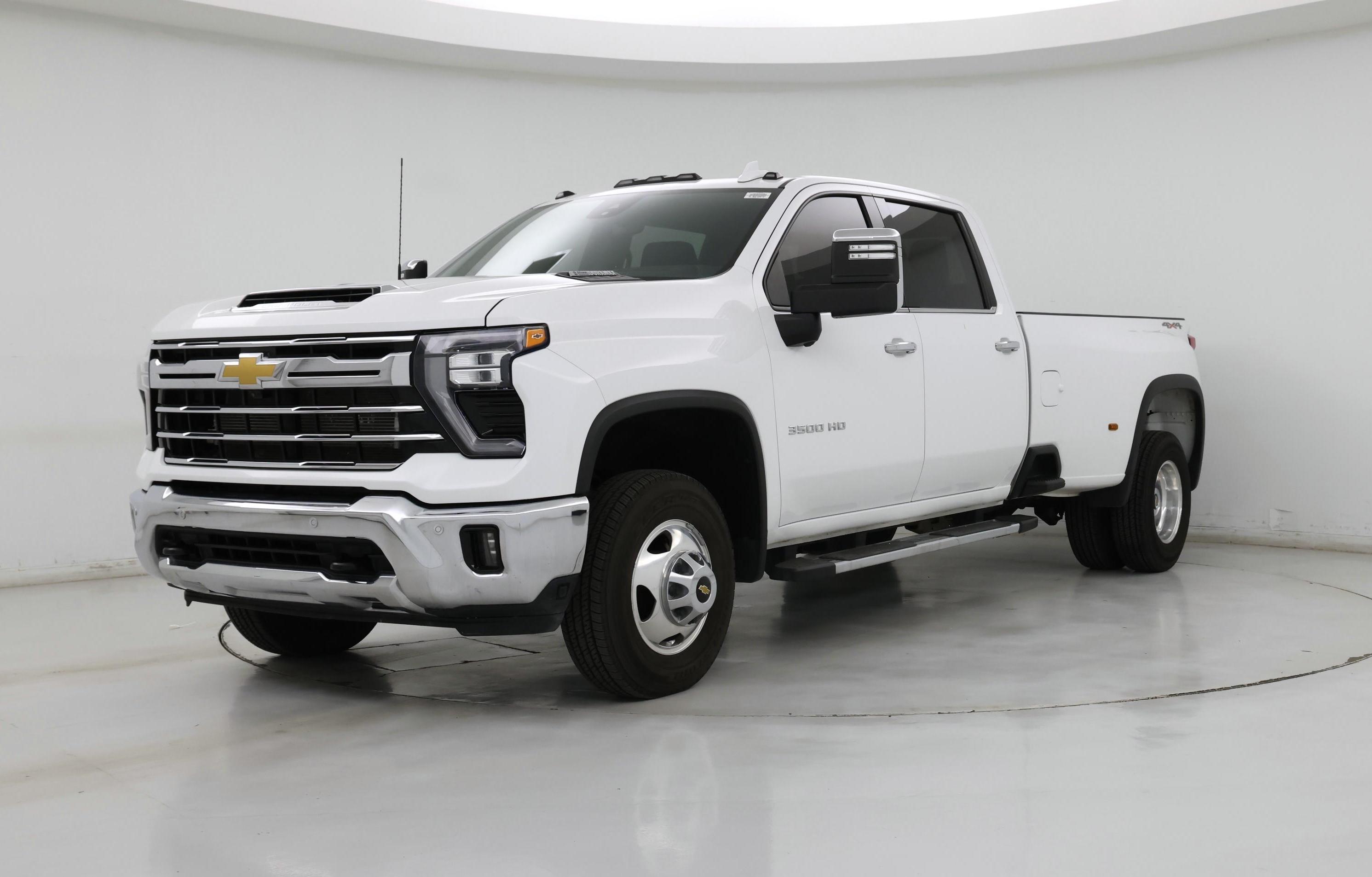Thumbnail: 2024 Chevrolet Silverado 3500 - 4