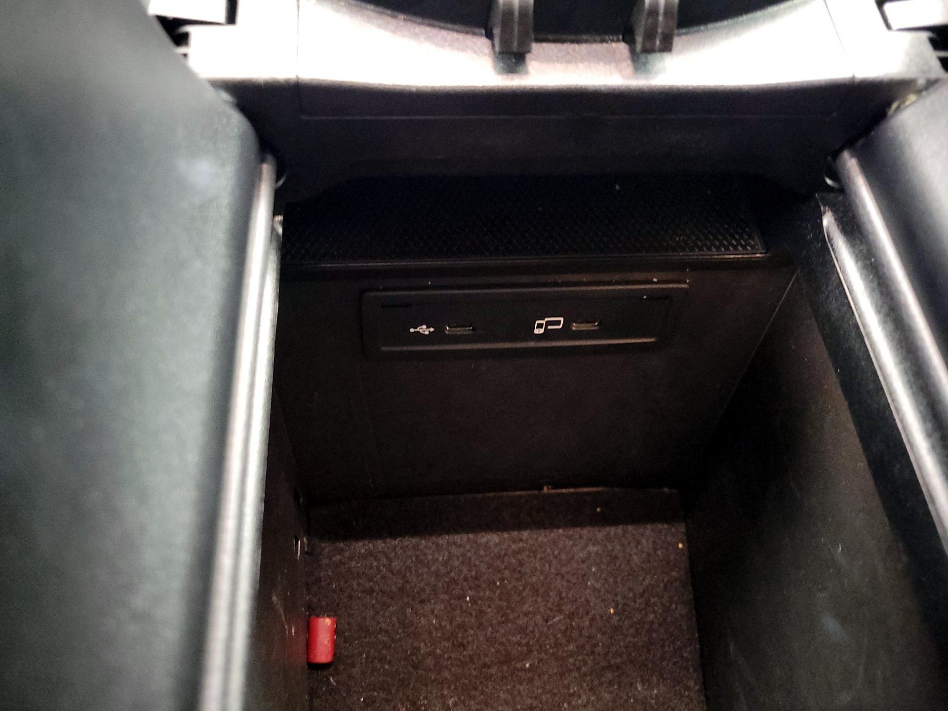 Thumbnail: 2021 Mercedes-Benz GLC - 19