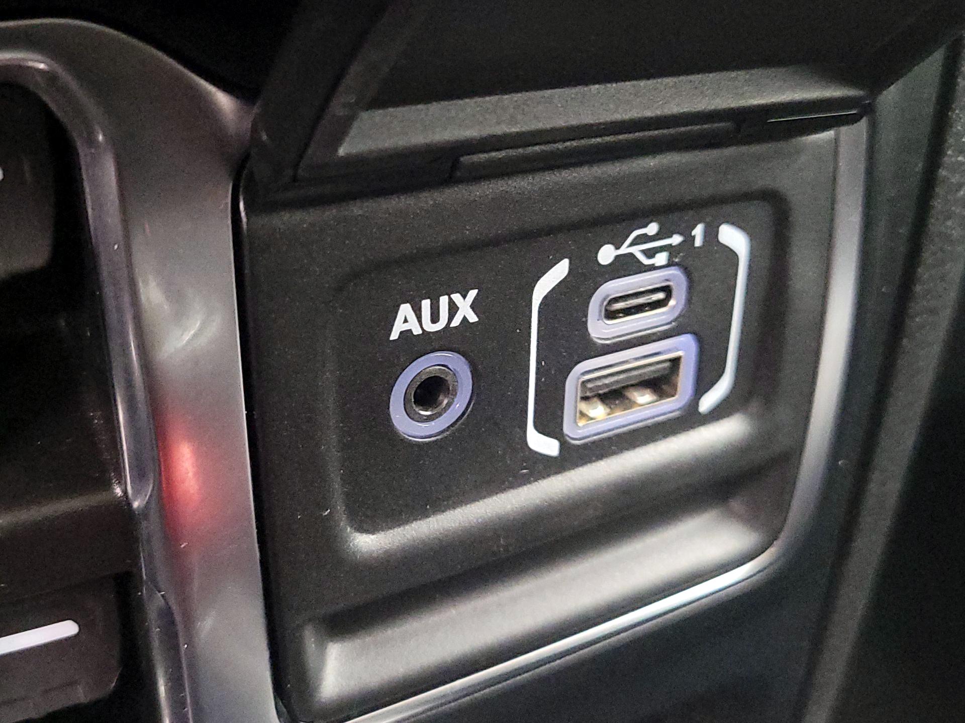 Thumbnail: 2024 Jeep Wrangler - 19