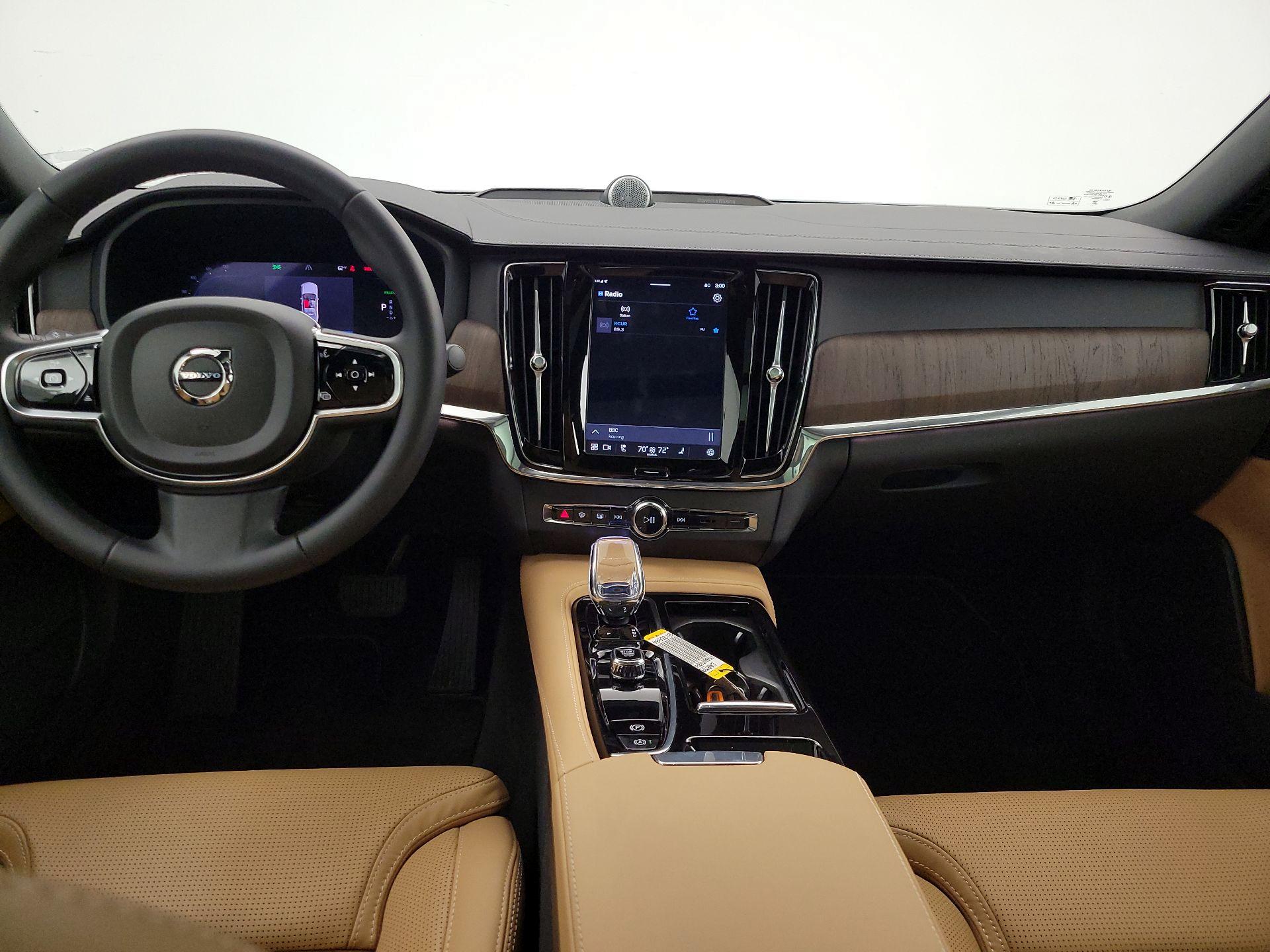 Thumbnail: 2024 Volvo S90 - 9