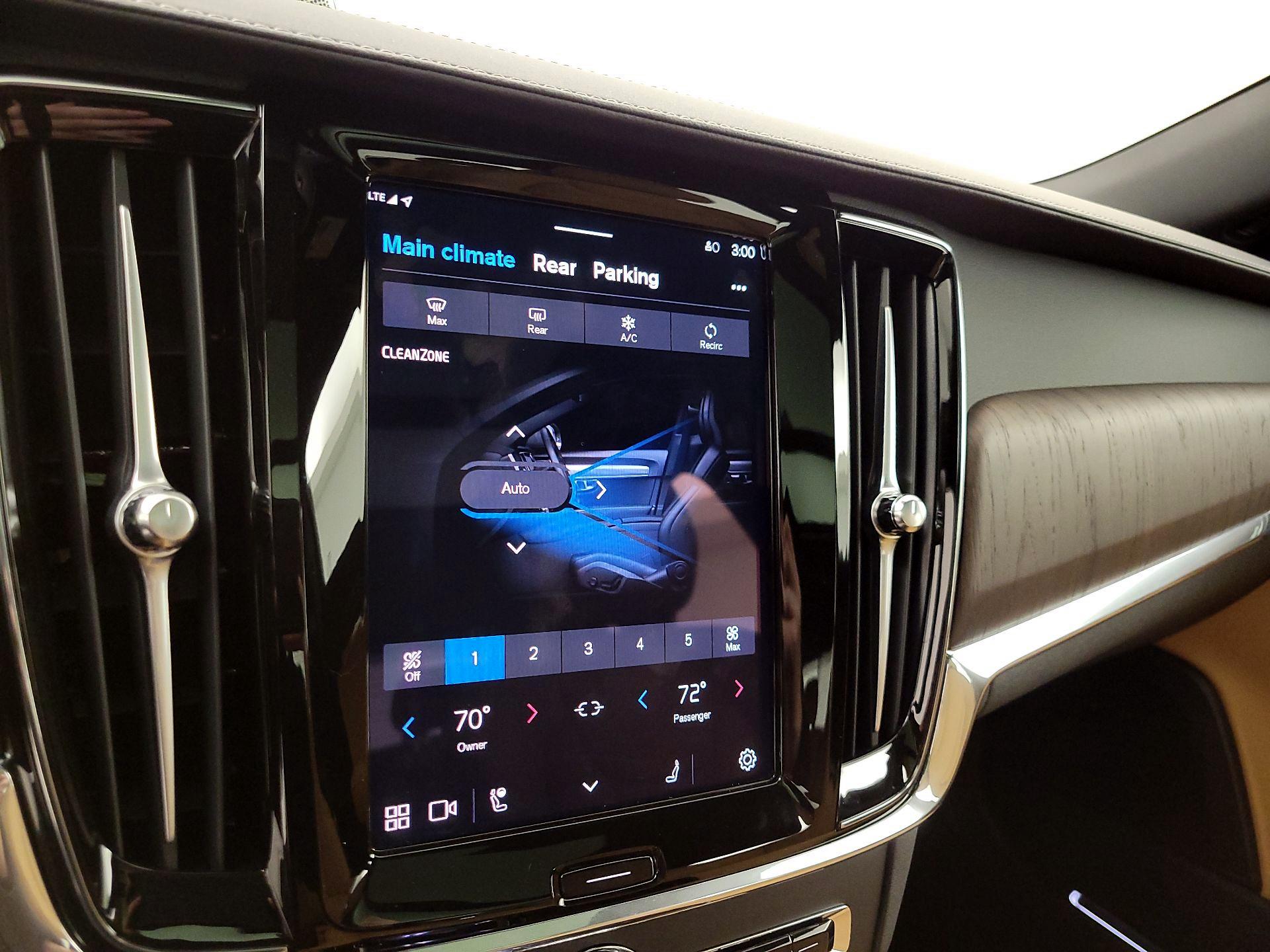 Thumbnail: 2024 Volvo S90 - 16