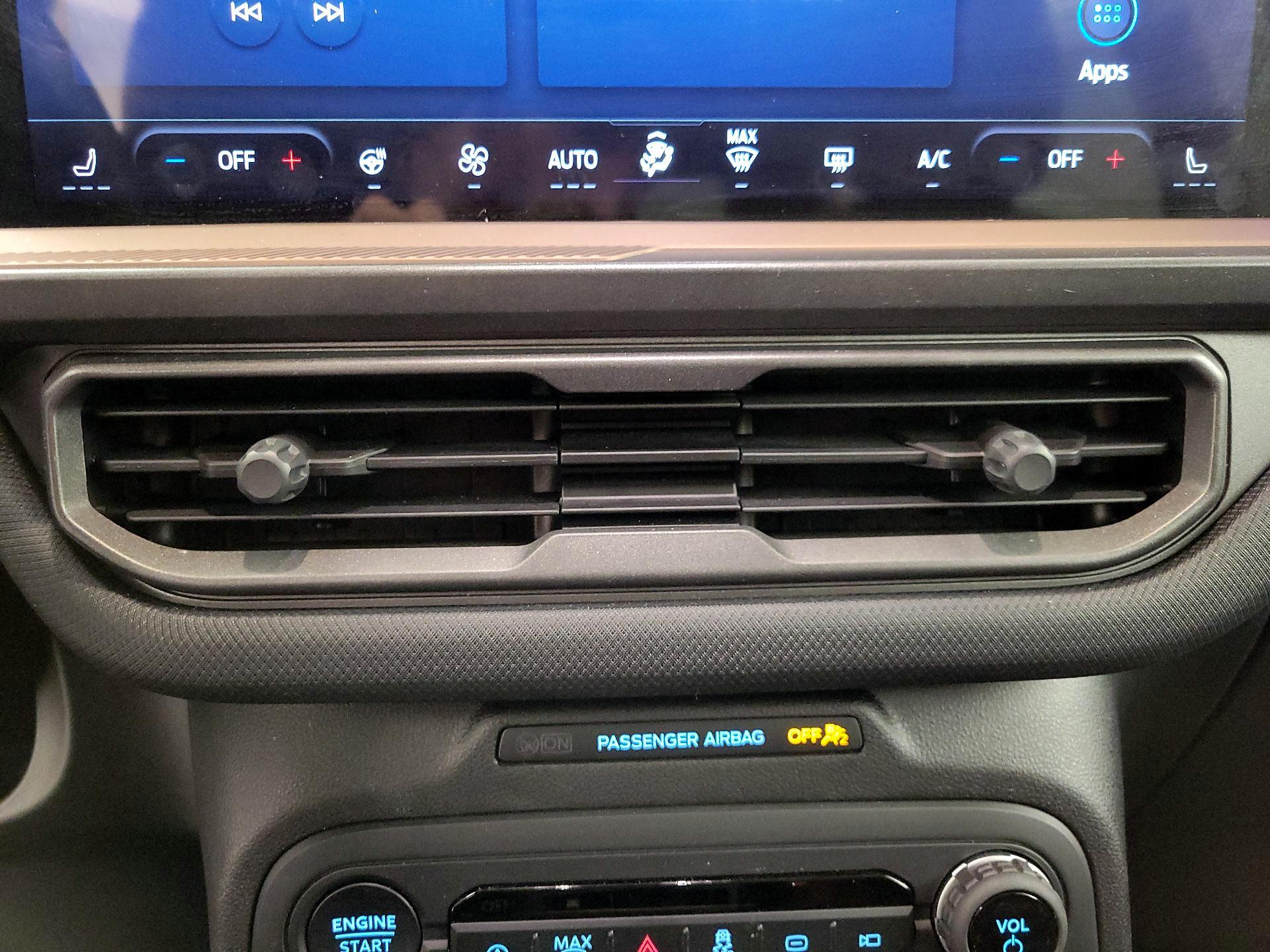 Thumbnail: 2025 Ford Bronco Sport - 16