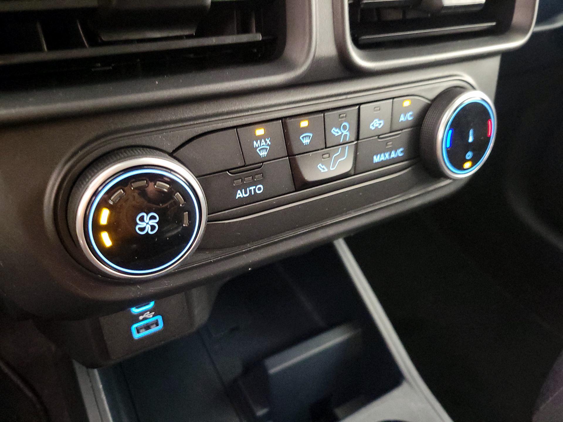 Thumbnail: 2022 Ford Maverick - 16