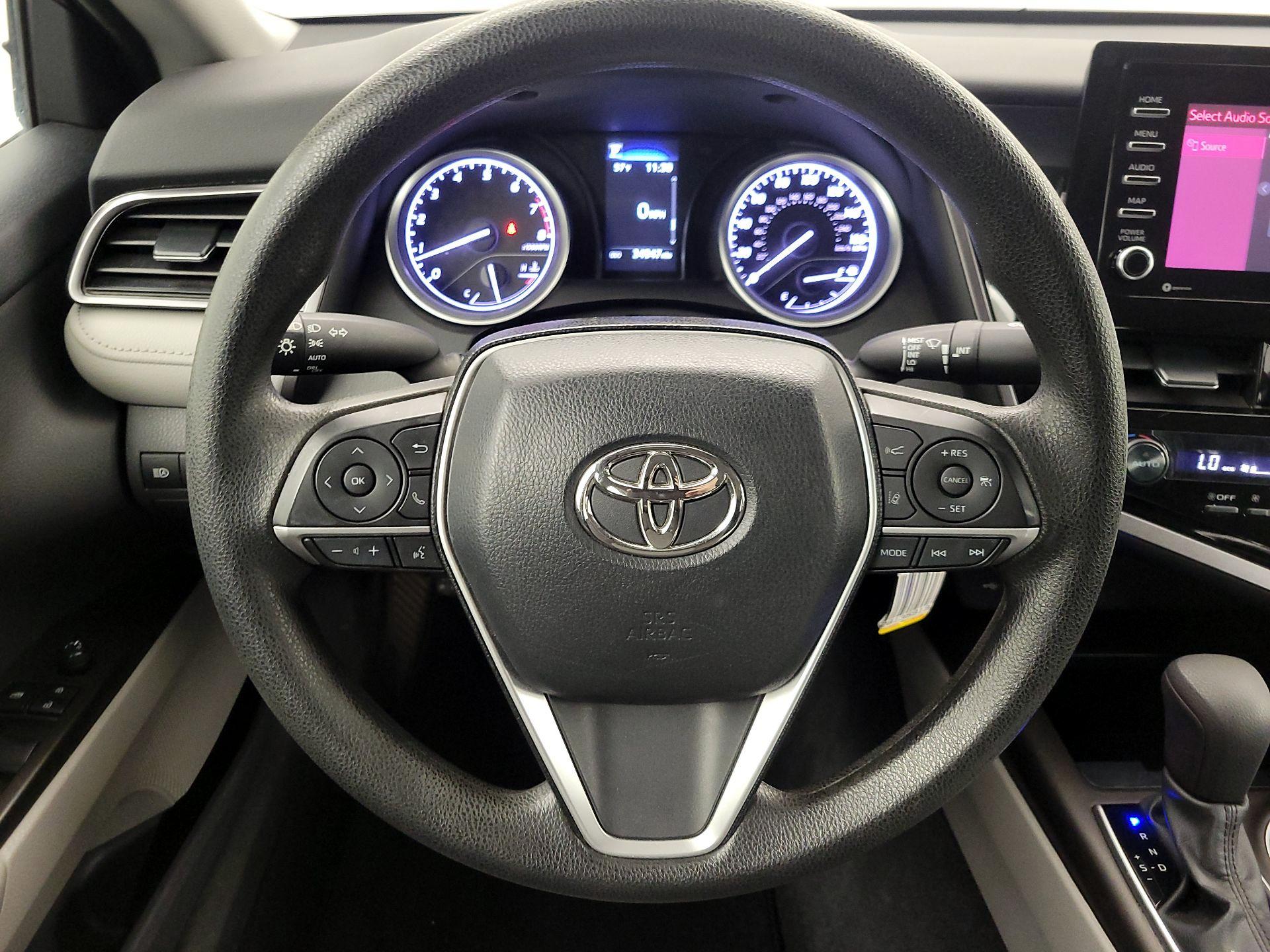 Thumbnail: 2023 Toyota Camry - 10