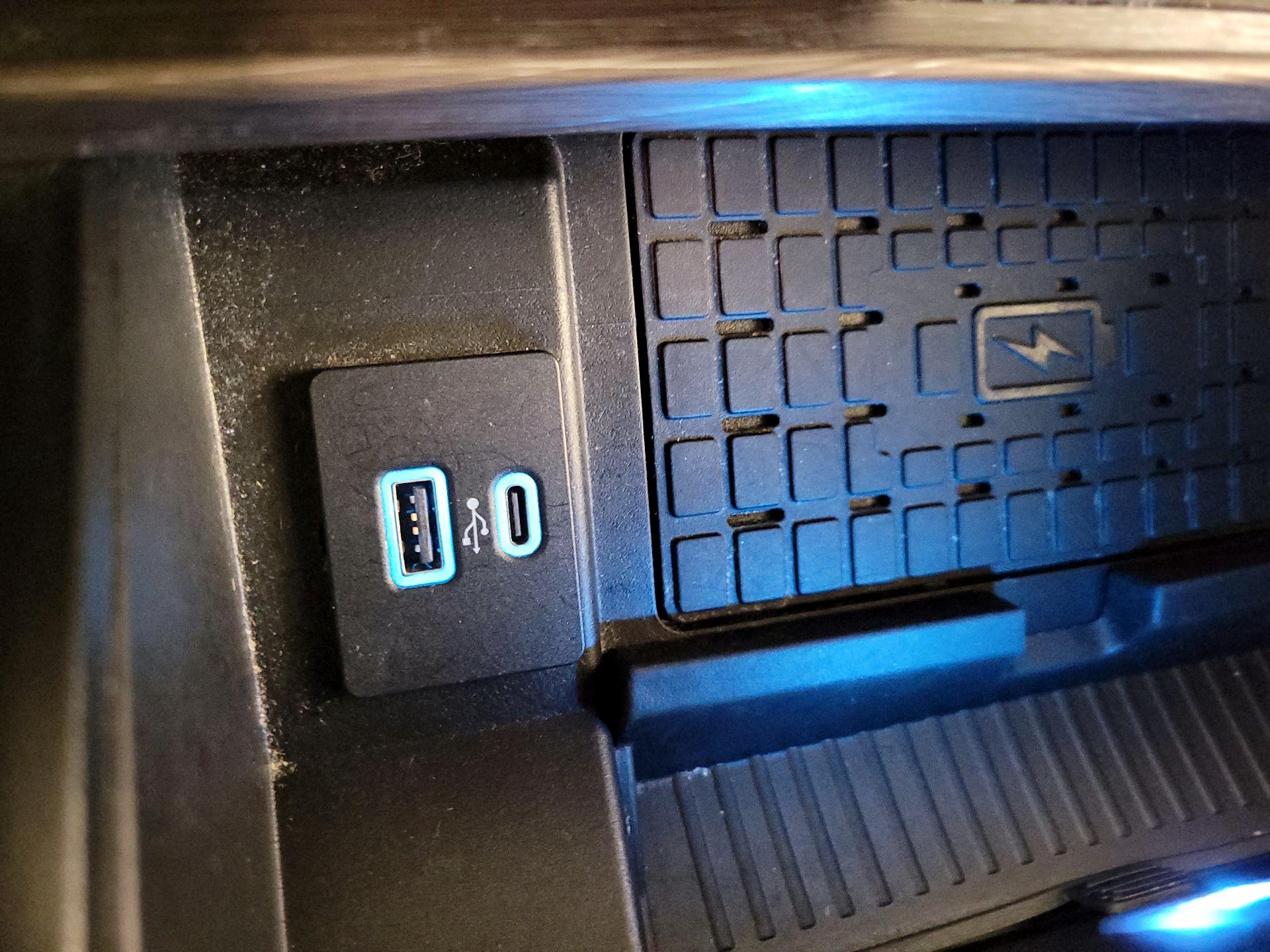 Thumbnail: 2024 Ford Expedition - 19