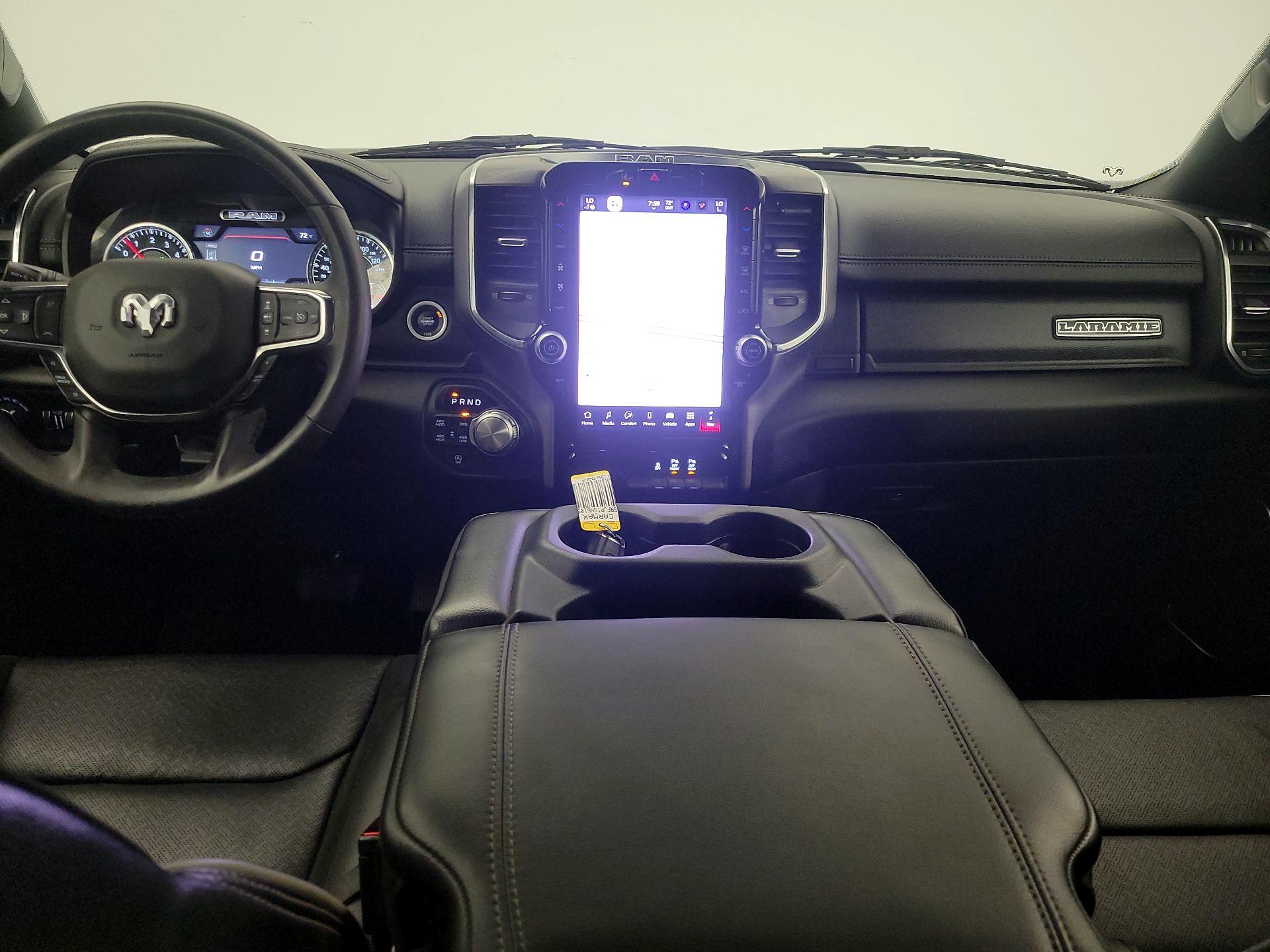 Thumbnail: 2025 RAM 1500 - 9