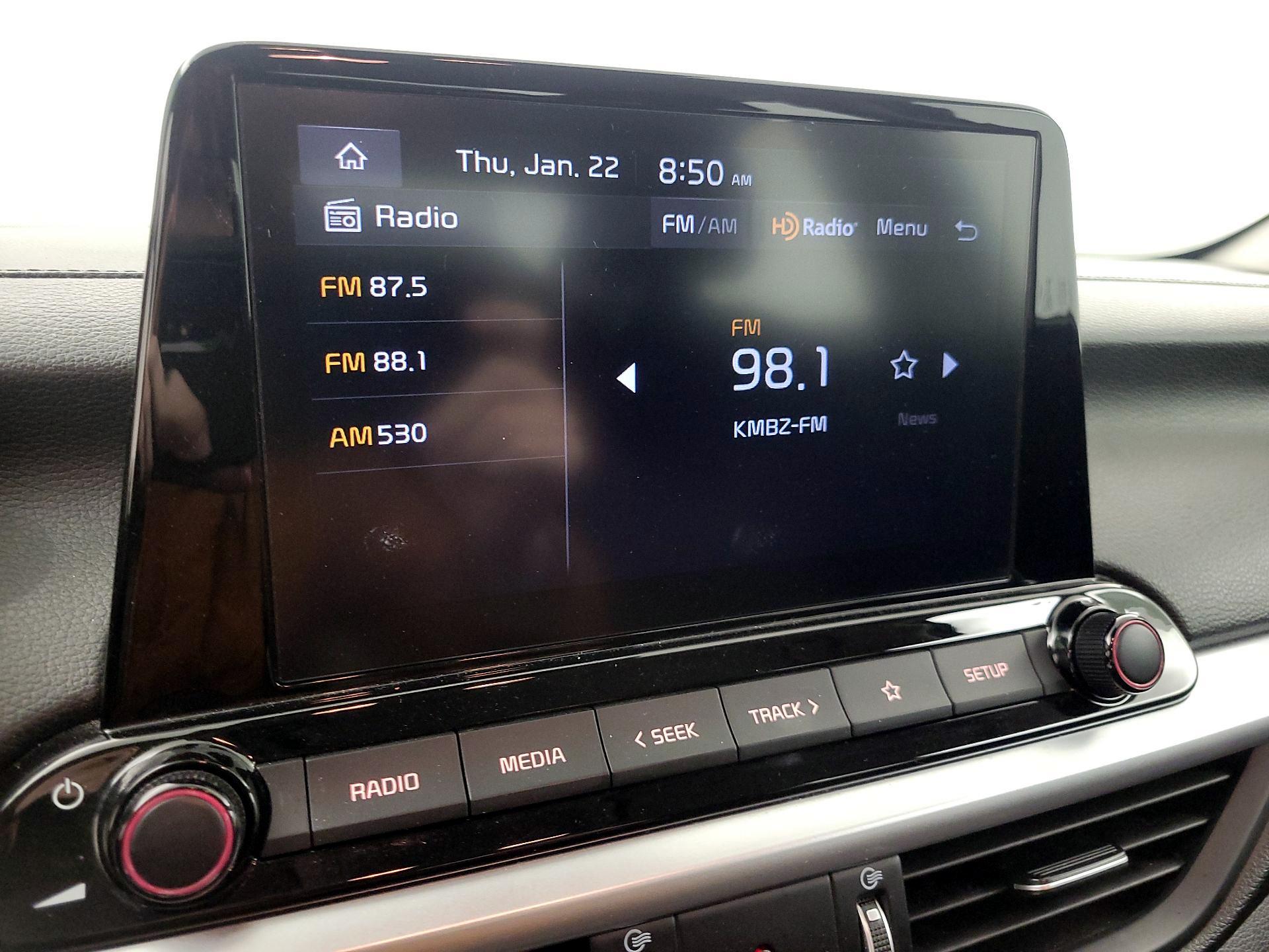 Thumbnail: 2023 Kia Forte - 15