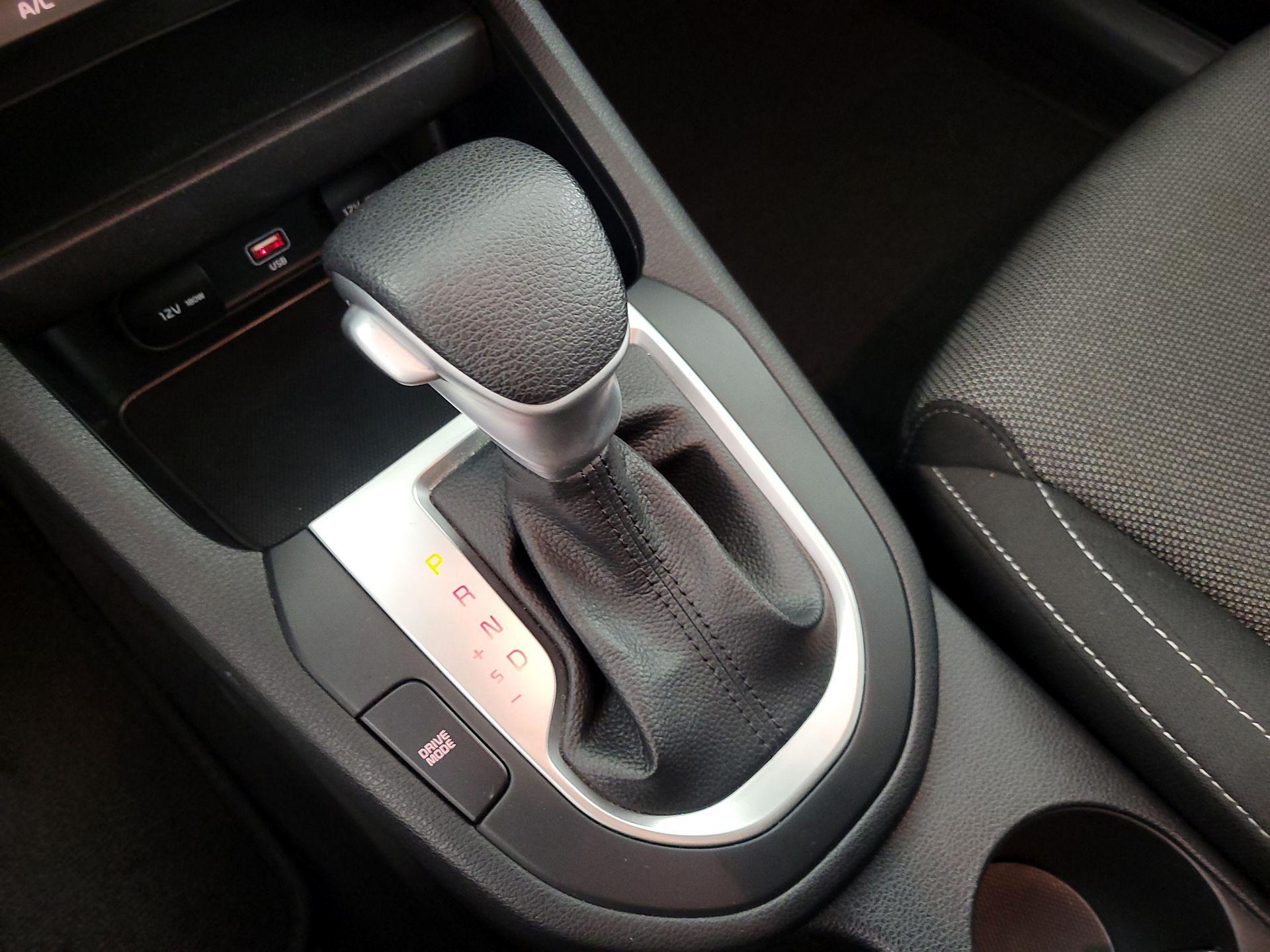 Thumbnail: 2023 Kia Forte - 17