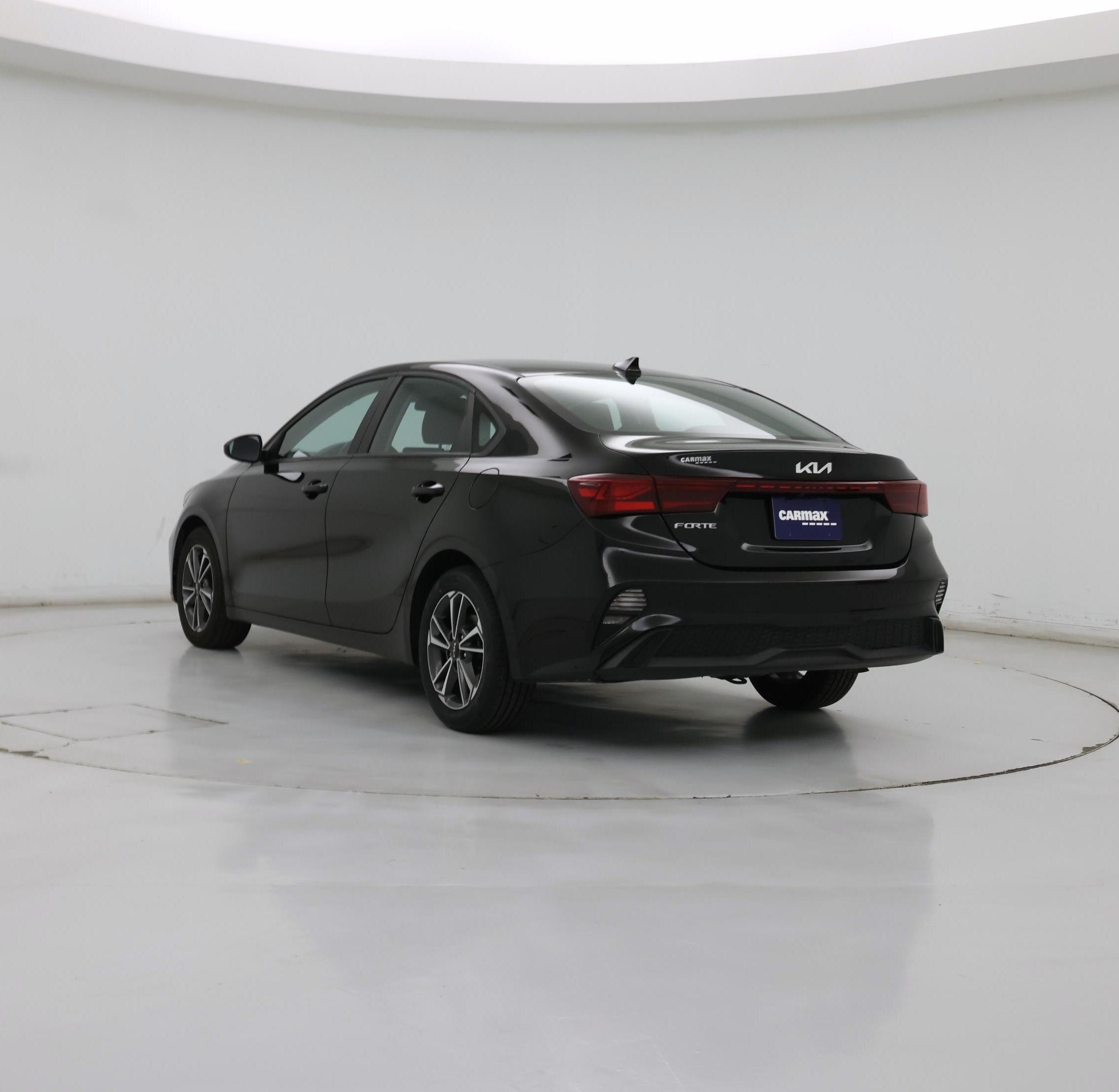 Thumbnail: 2023 Kia Forte - 2