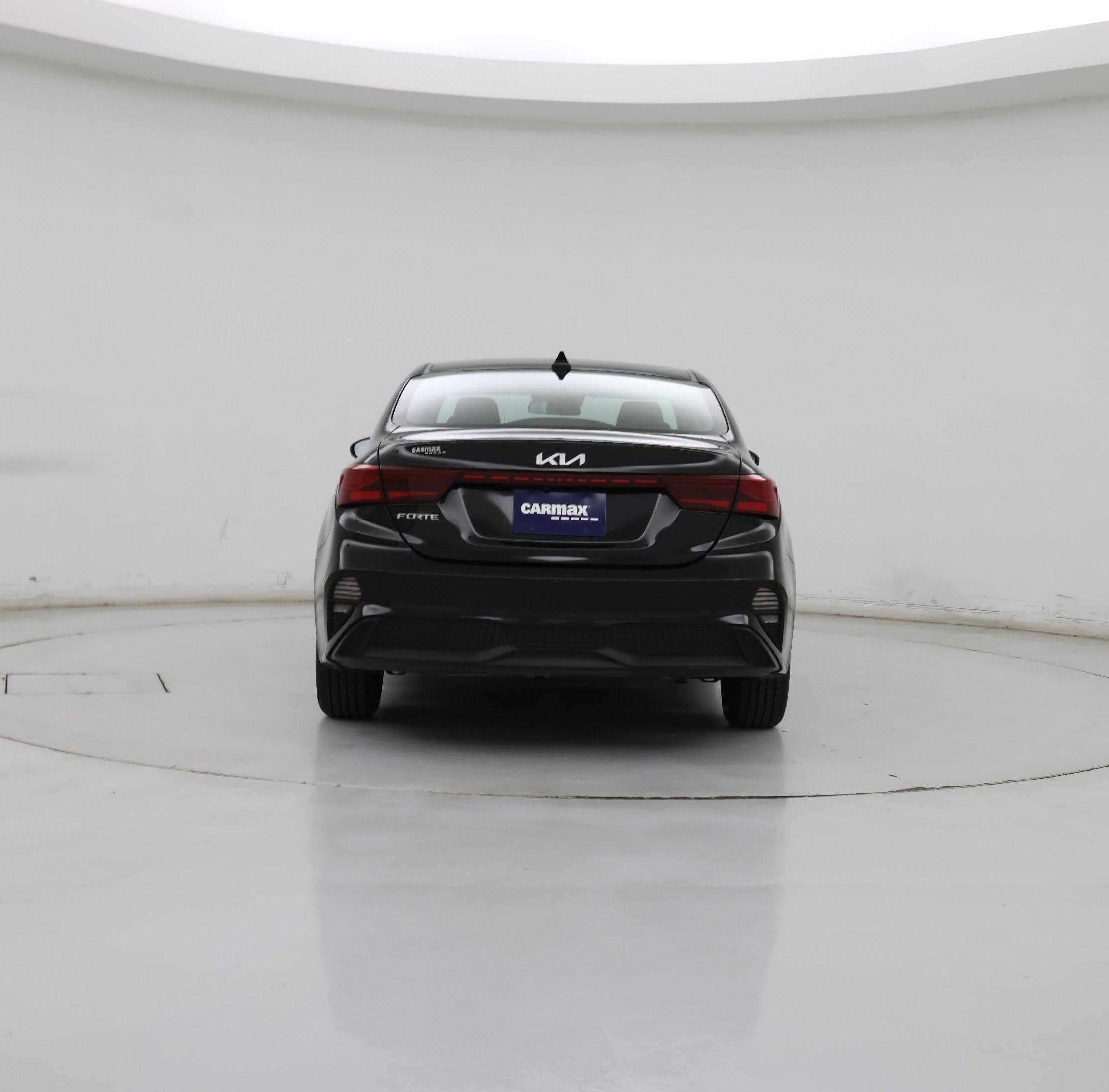 Thumbnail: 2023 Kia Forte - 6